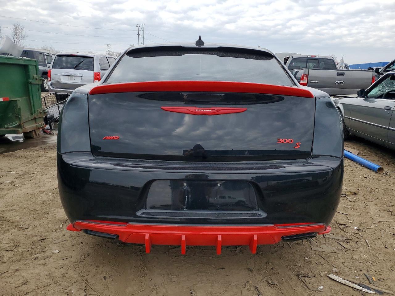 Chrysler 300 S