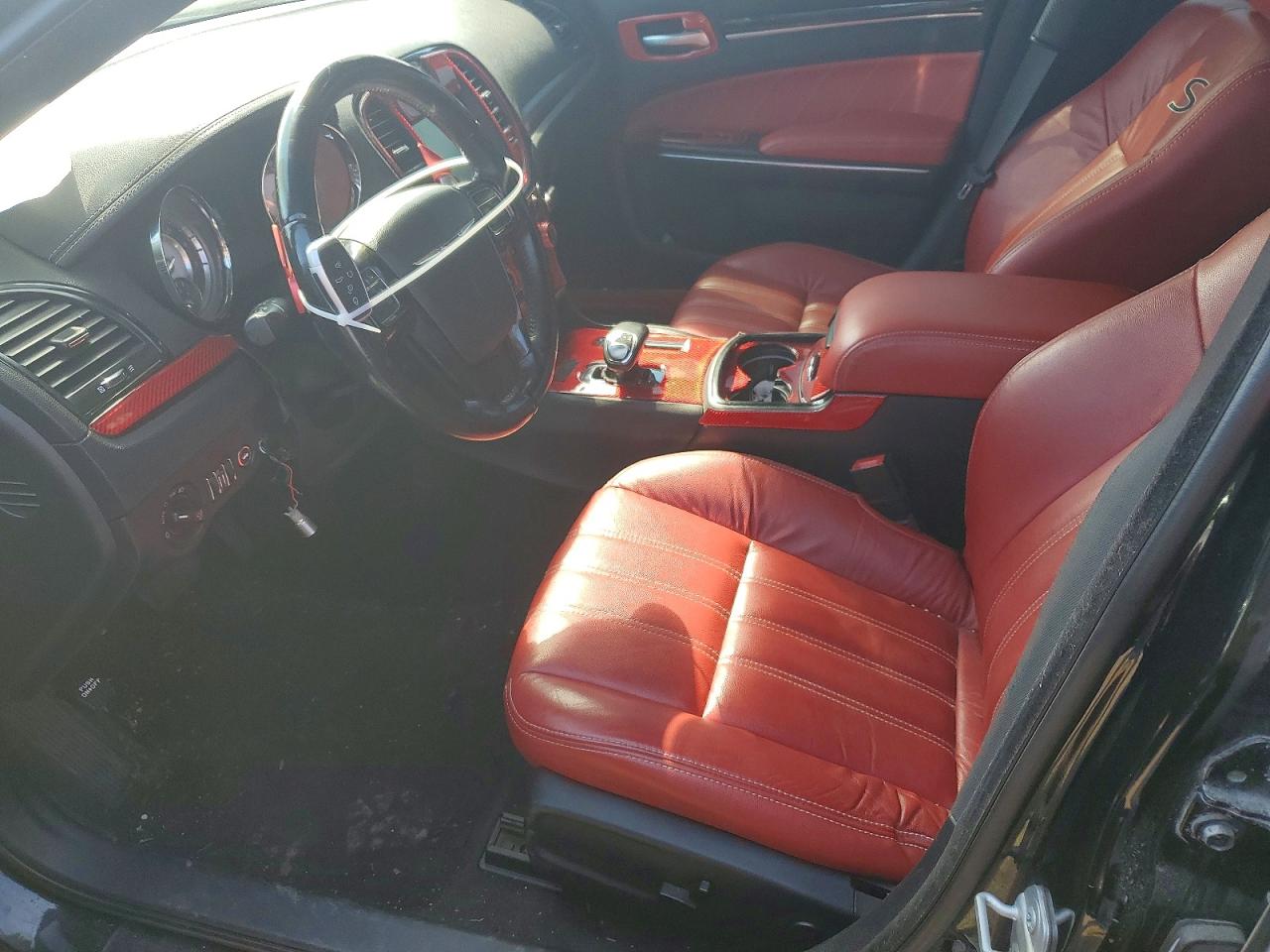 Chrysler 300 S
