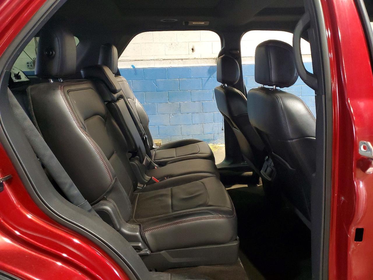 Ford Explorer Sport