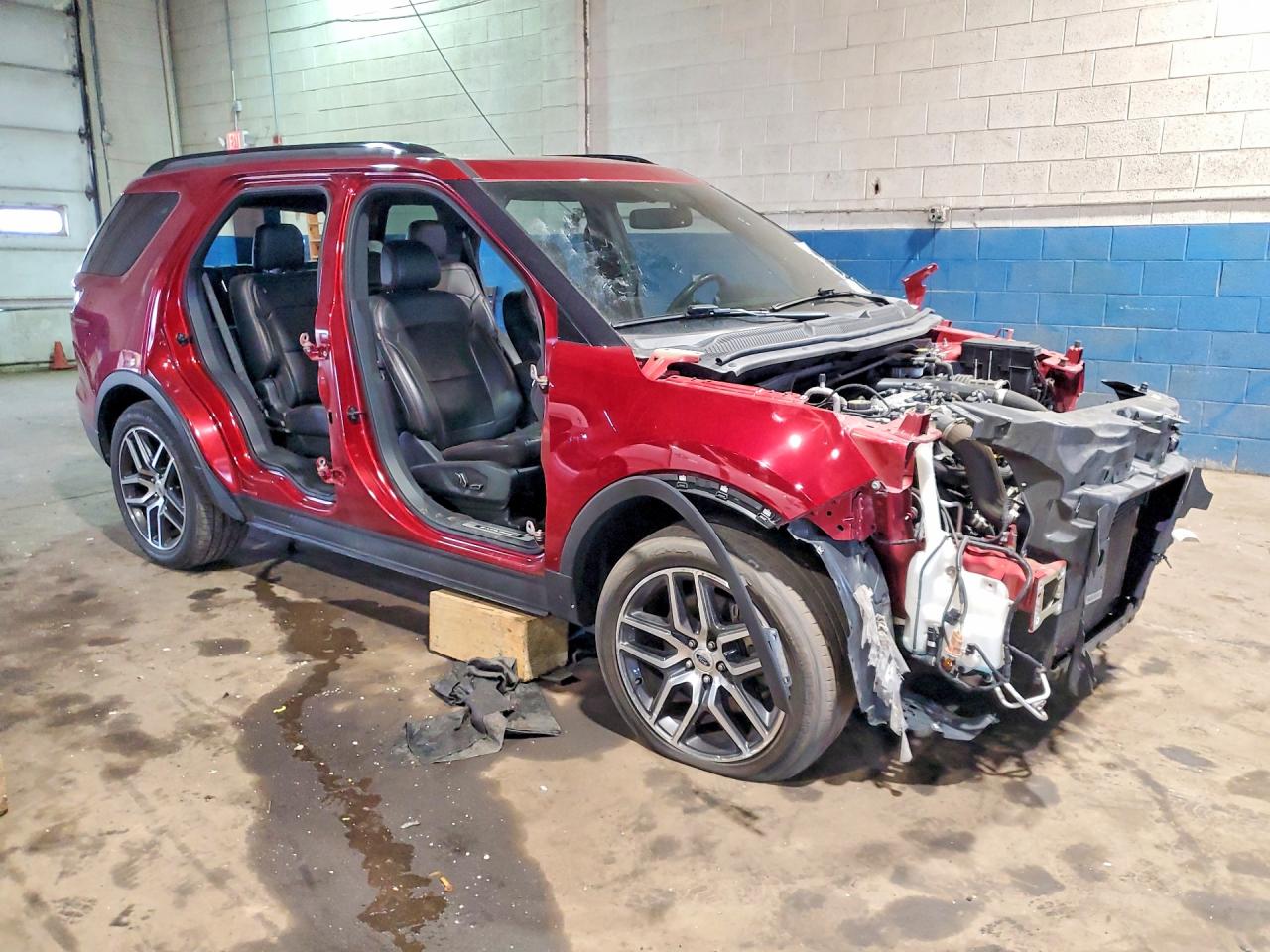 Ford Explorer Sport