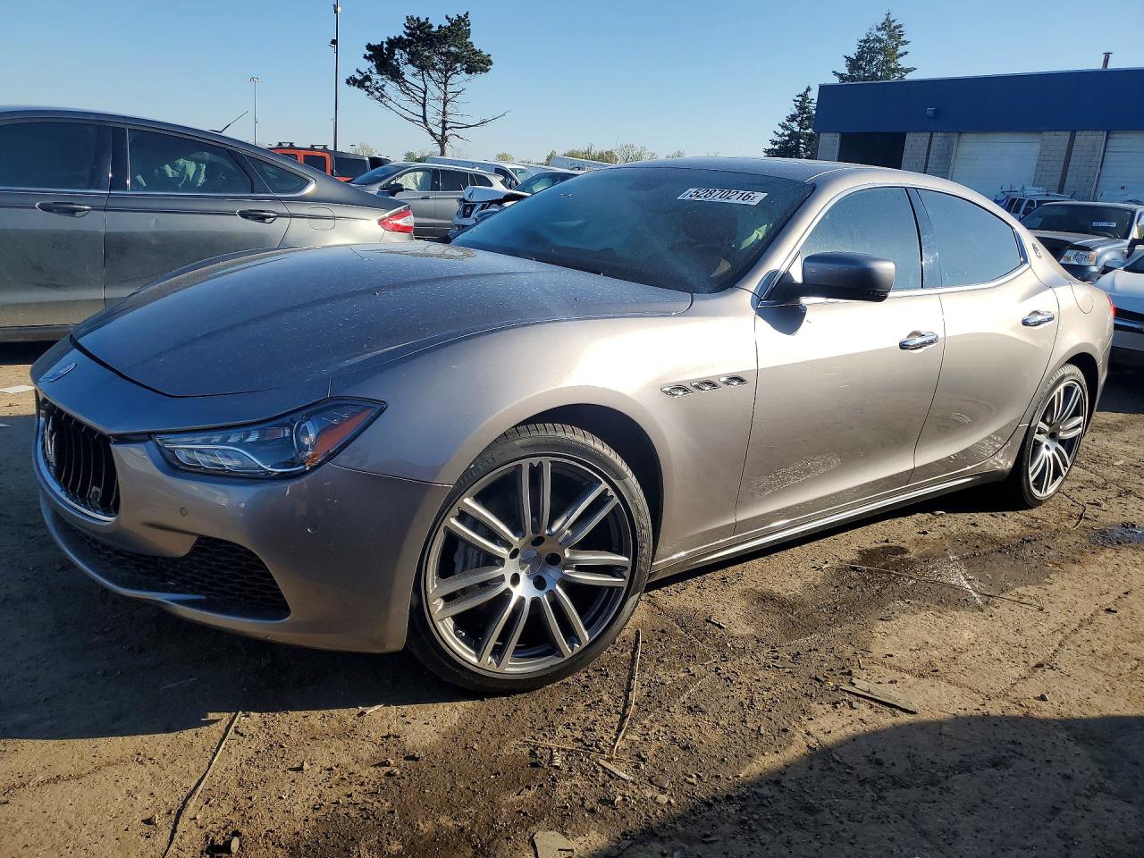 Salvage Maserati Ghibli Image