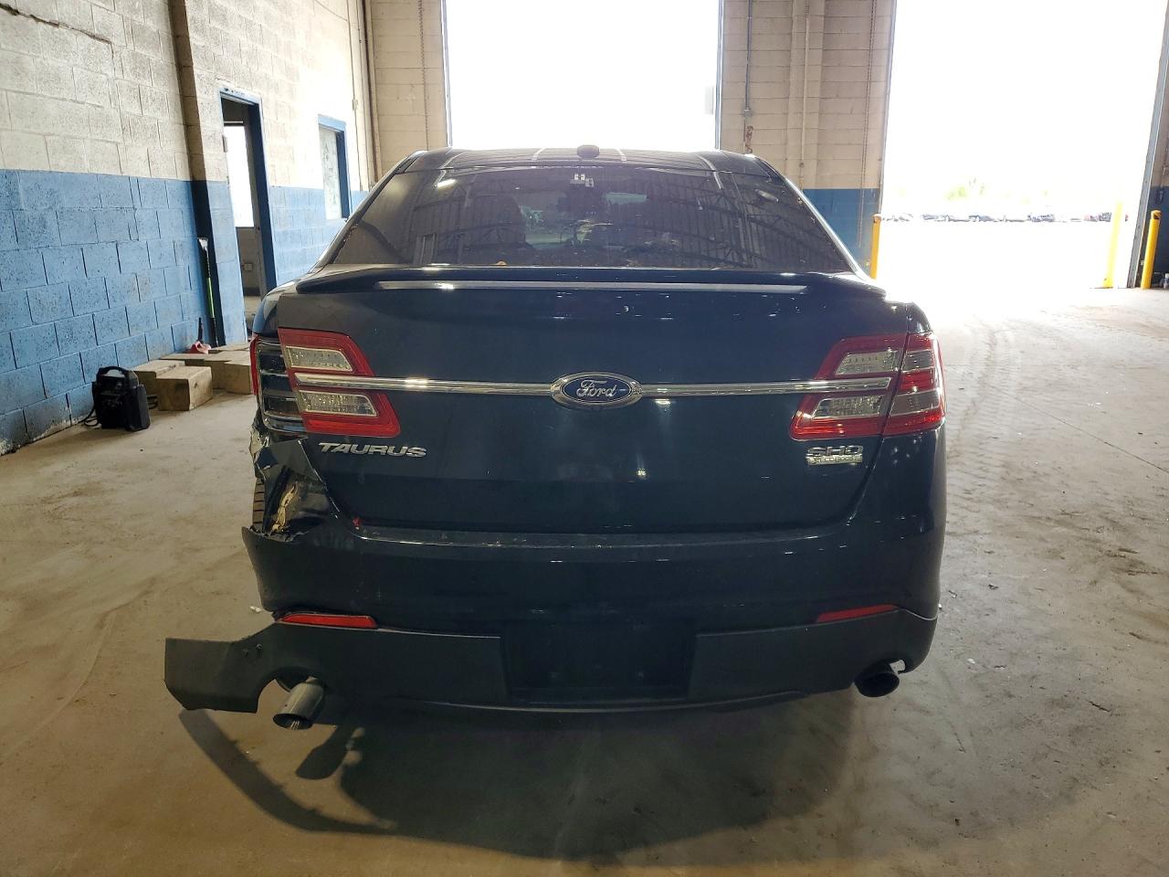 Ford Taurus Sho