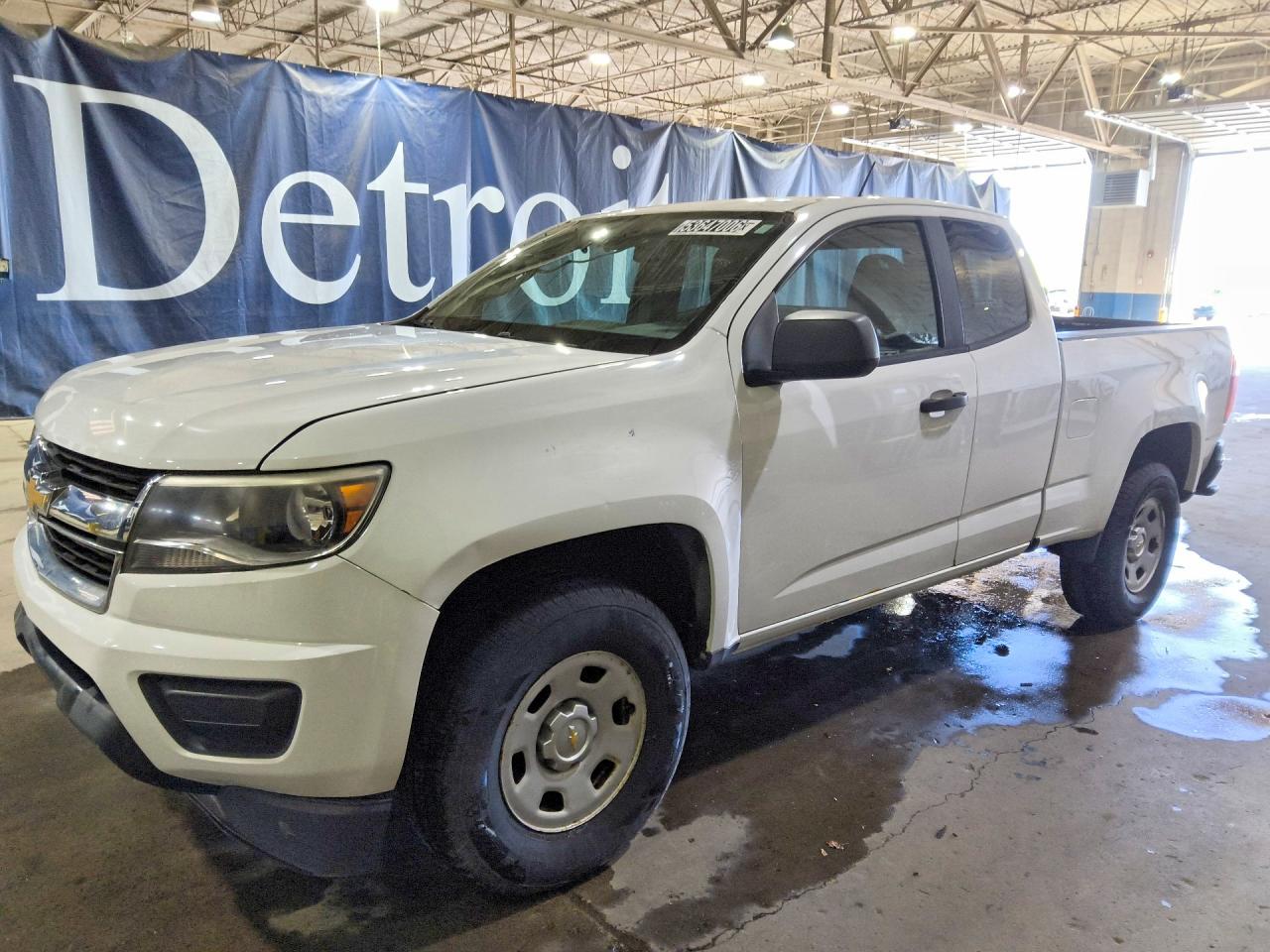 Salvage Chevrolet Colorado Image