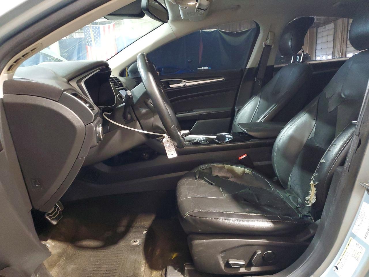 Ford Fusion Titanium Phev