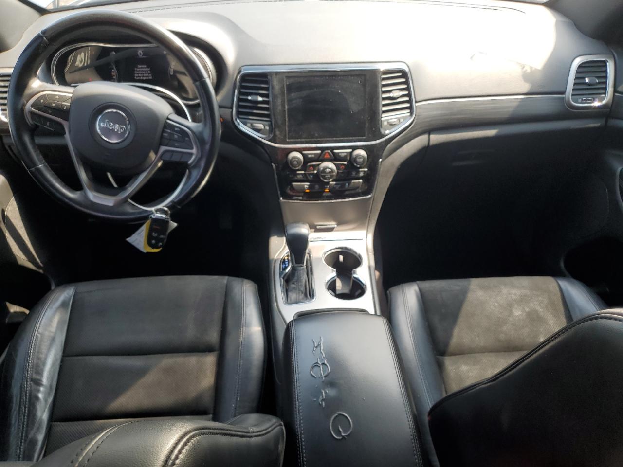 Jeep Grand Cherokee Laredo