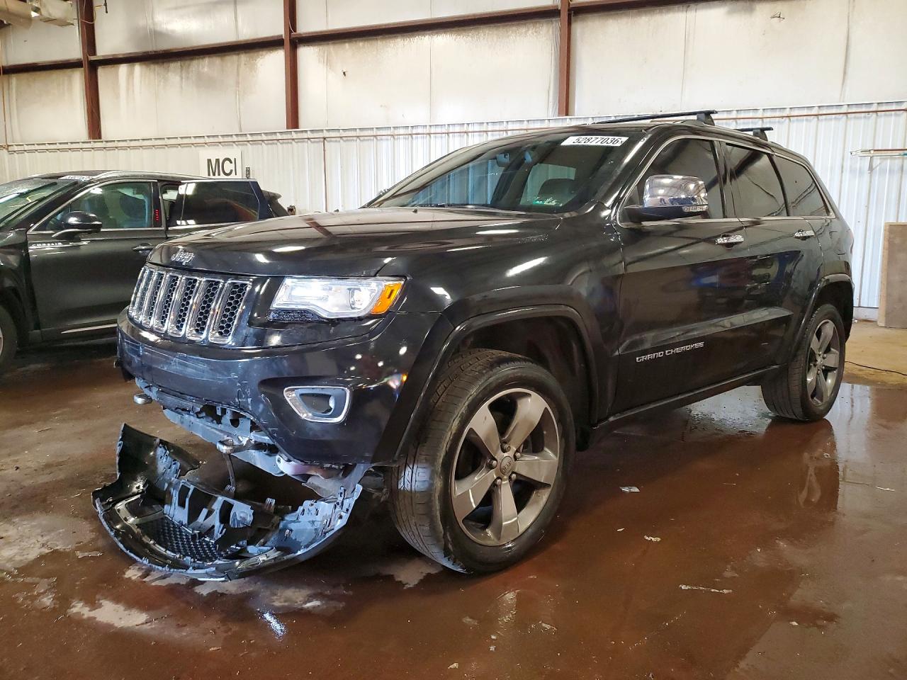 Salvage Jeep Cherokee Image