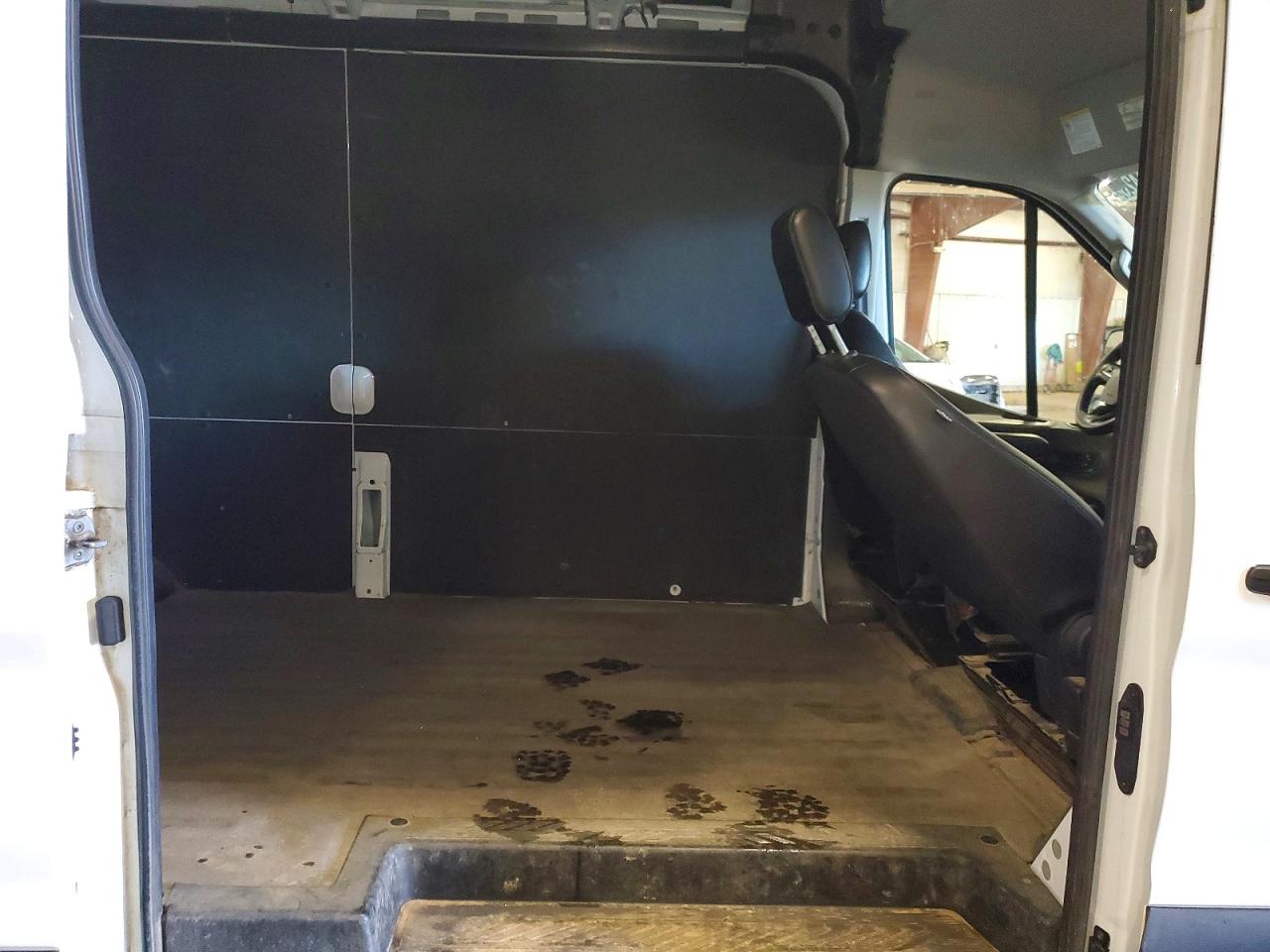 Ford Transit T-250