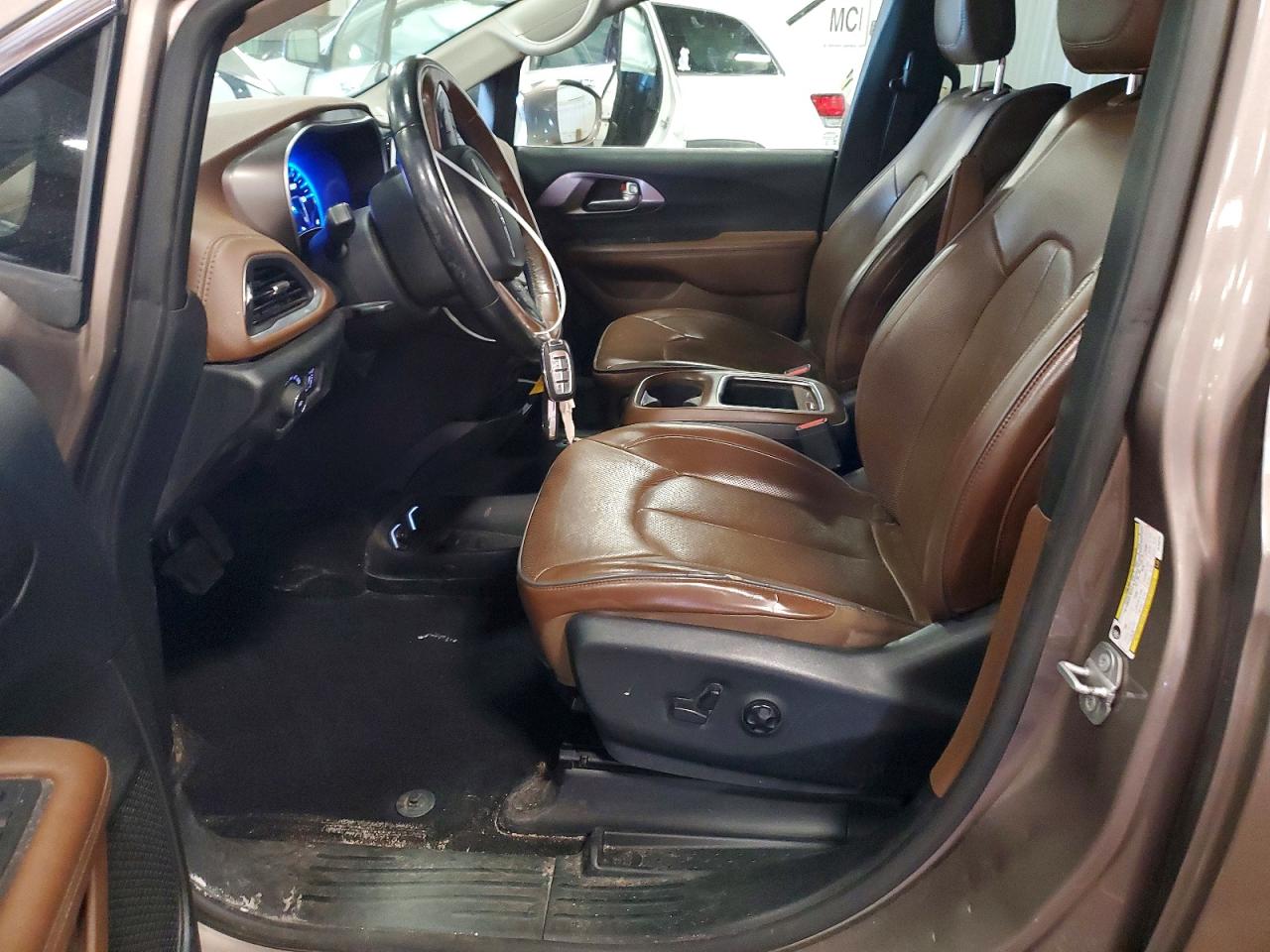 Chrysler Pacifica Limited