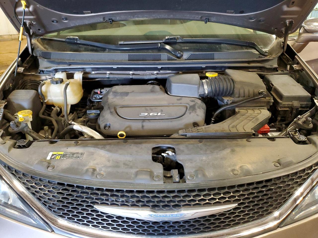 Chrysler Pacifica Limited