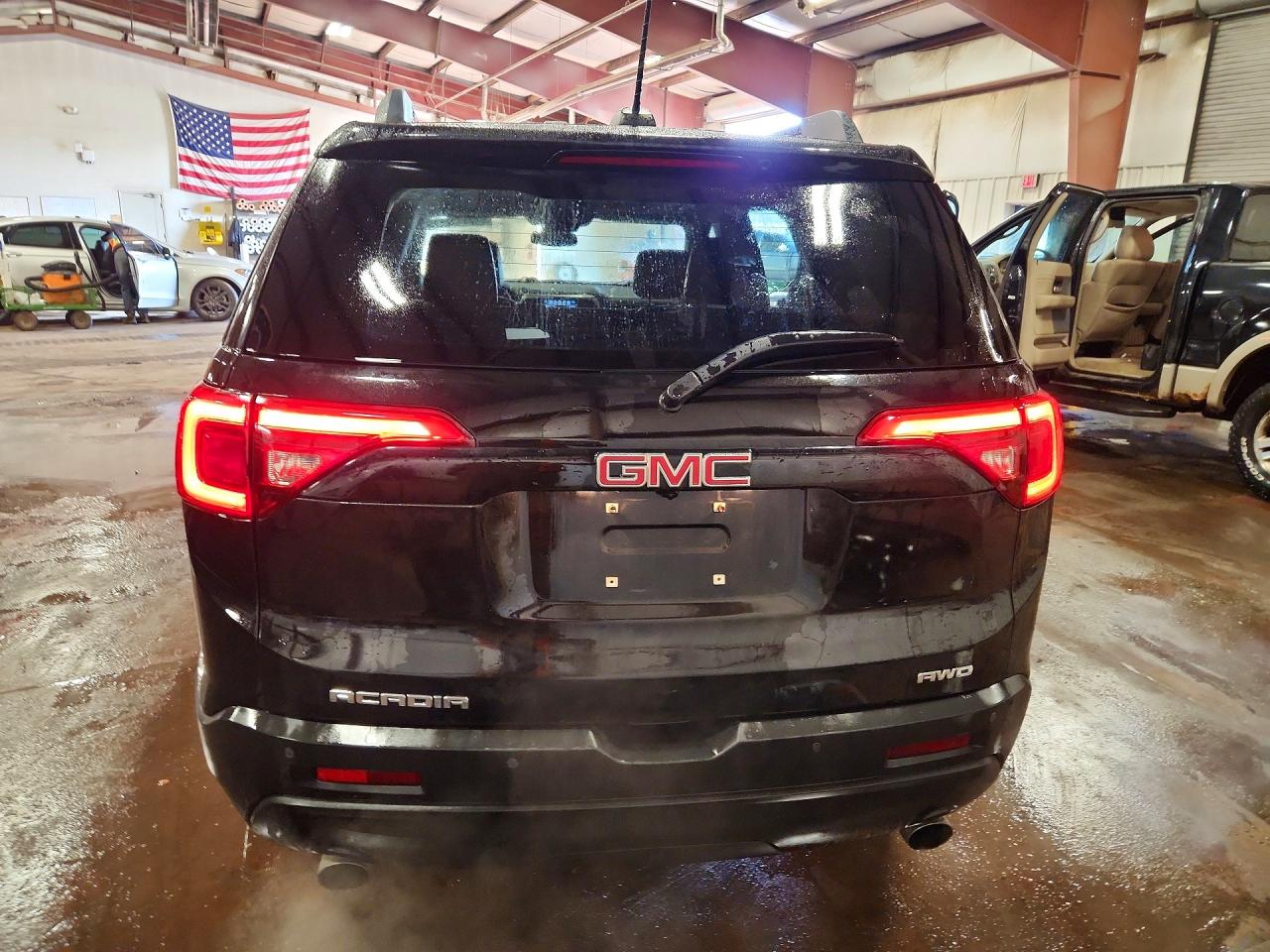 GMC Acadia Slt-1