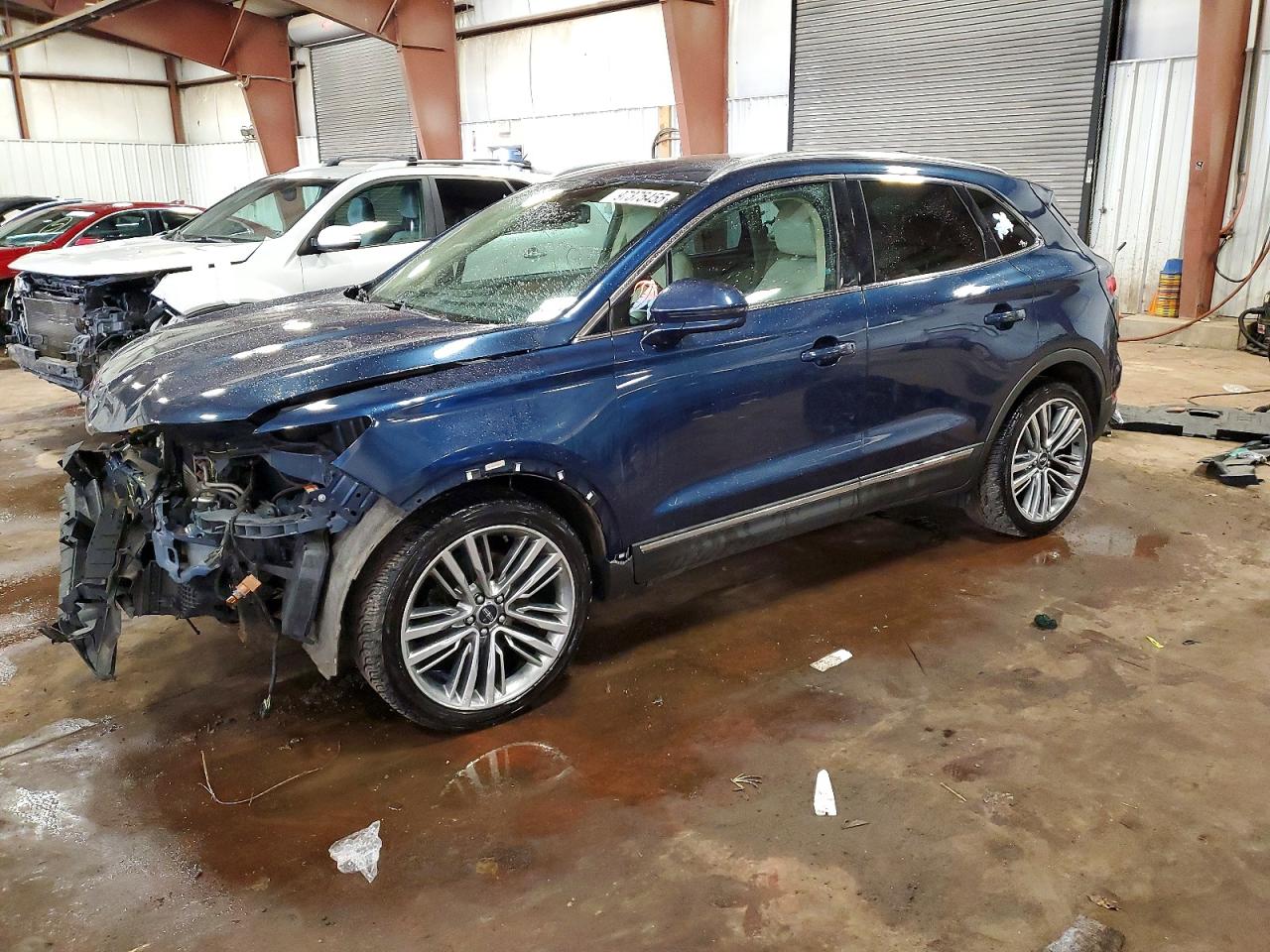 Salvage Lincoln MKC Image