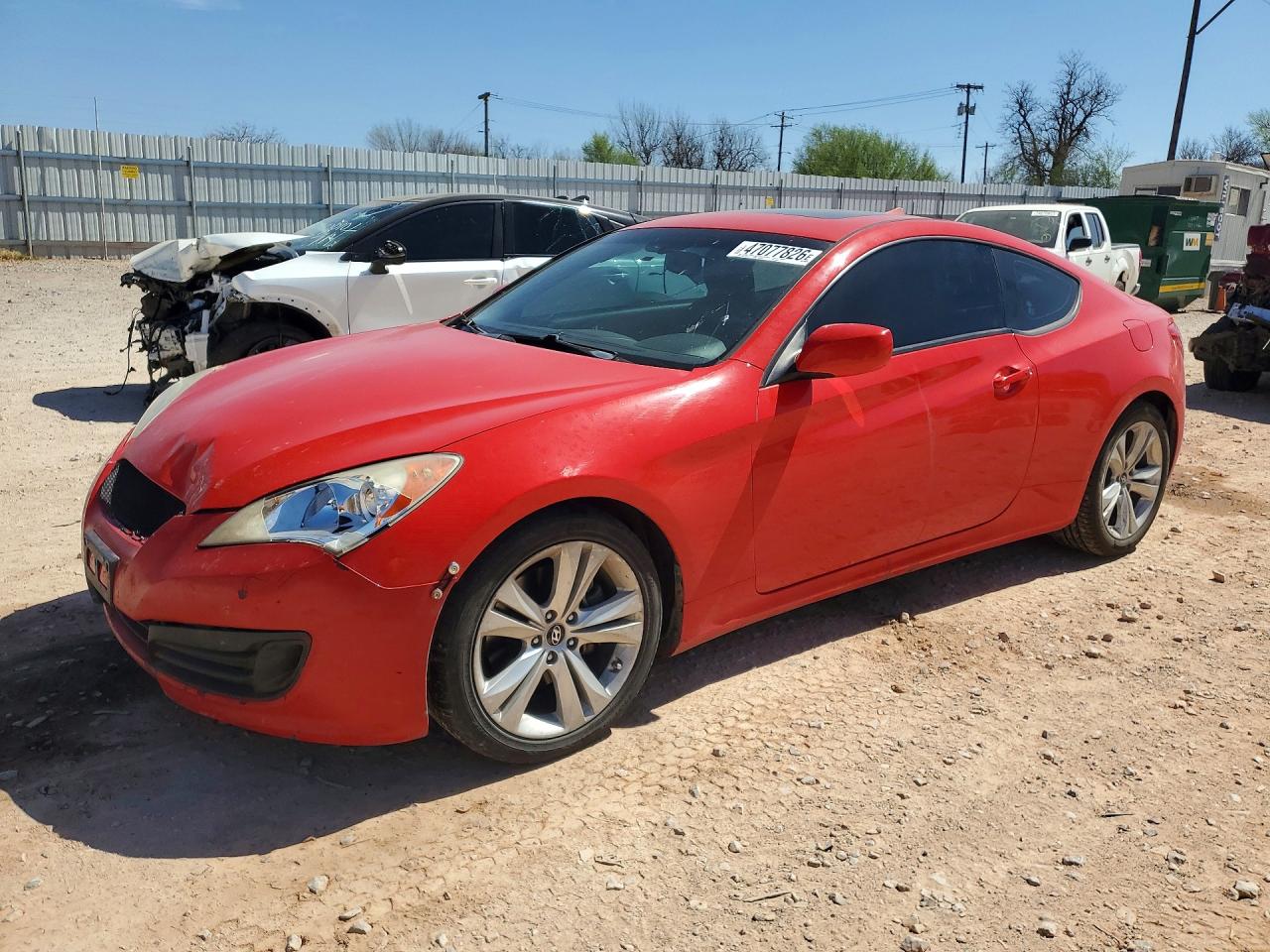 Salvage Hyundai Genesis Image
