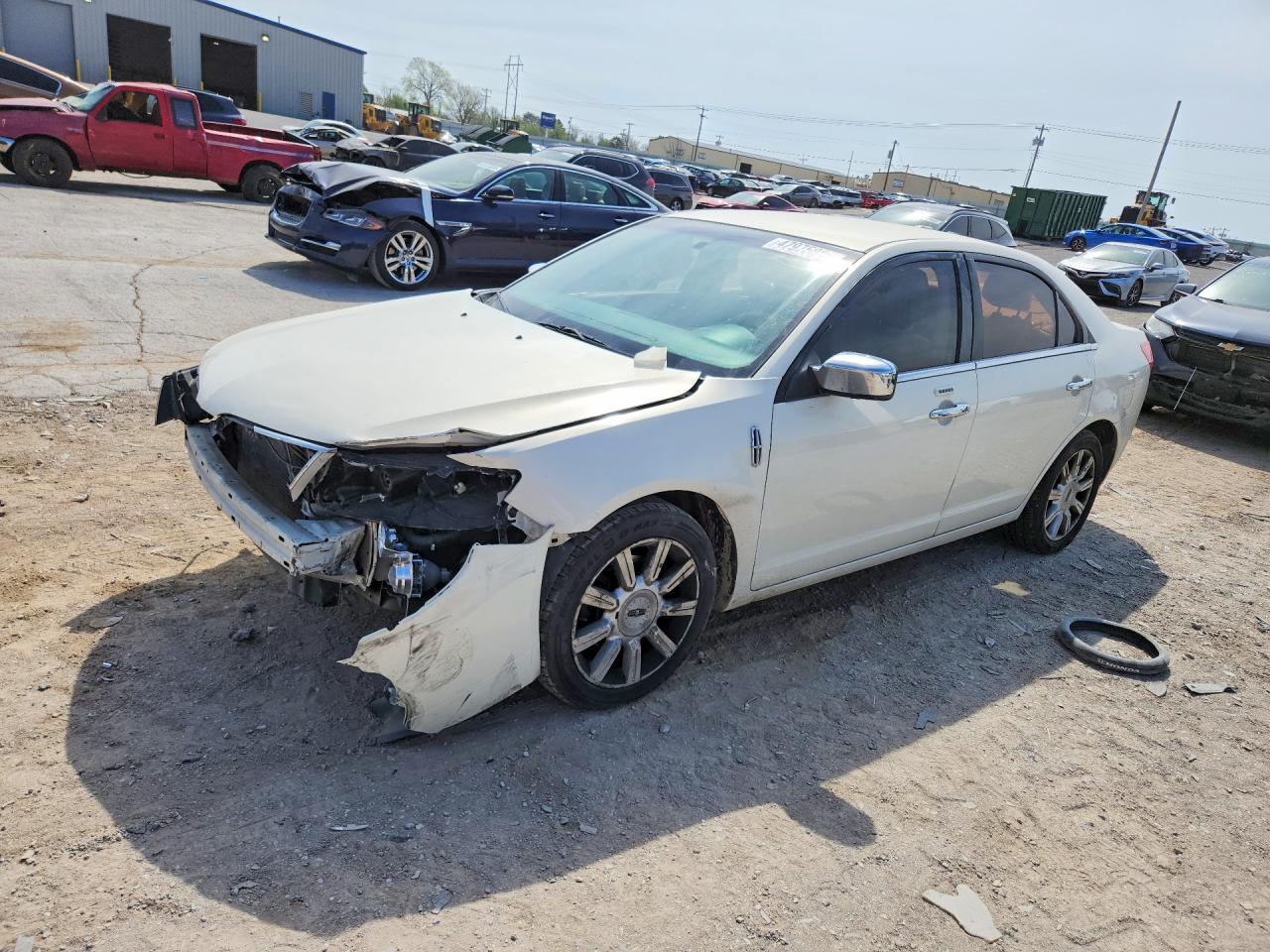 Salvage Lincoln MKZ Image
