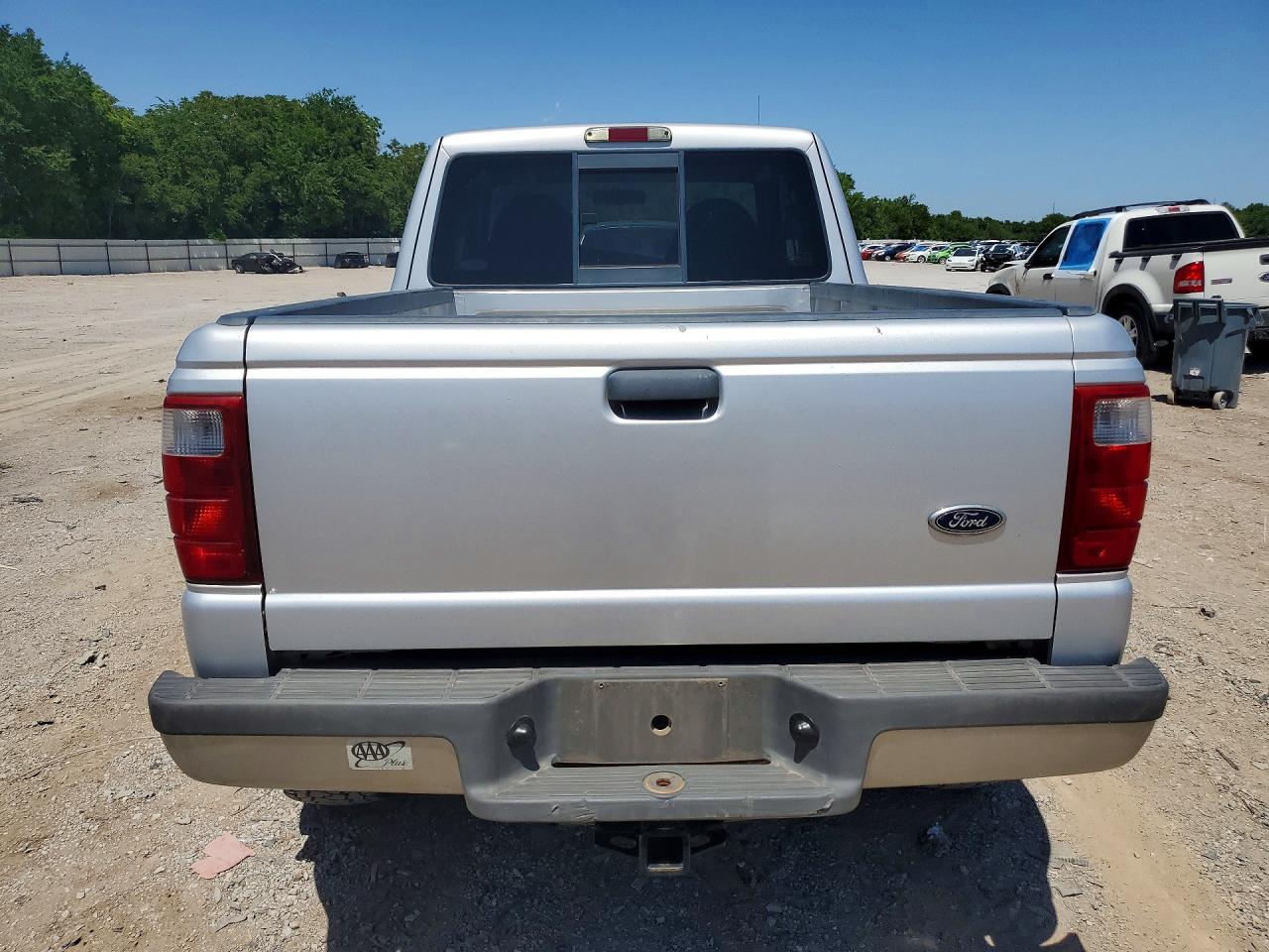 Ford Ranger Super Cab