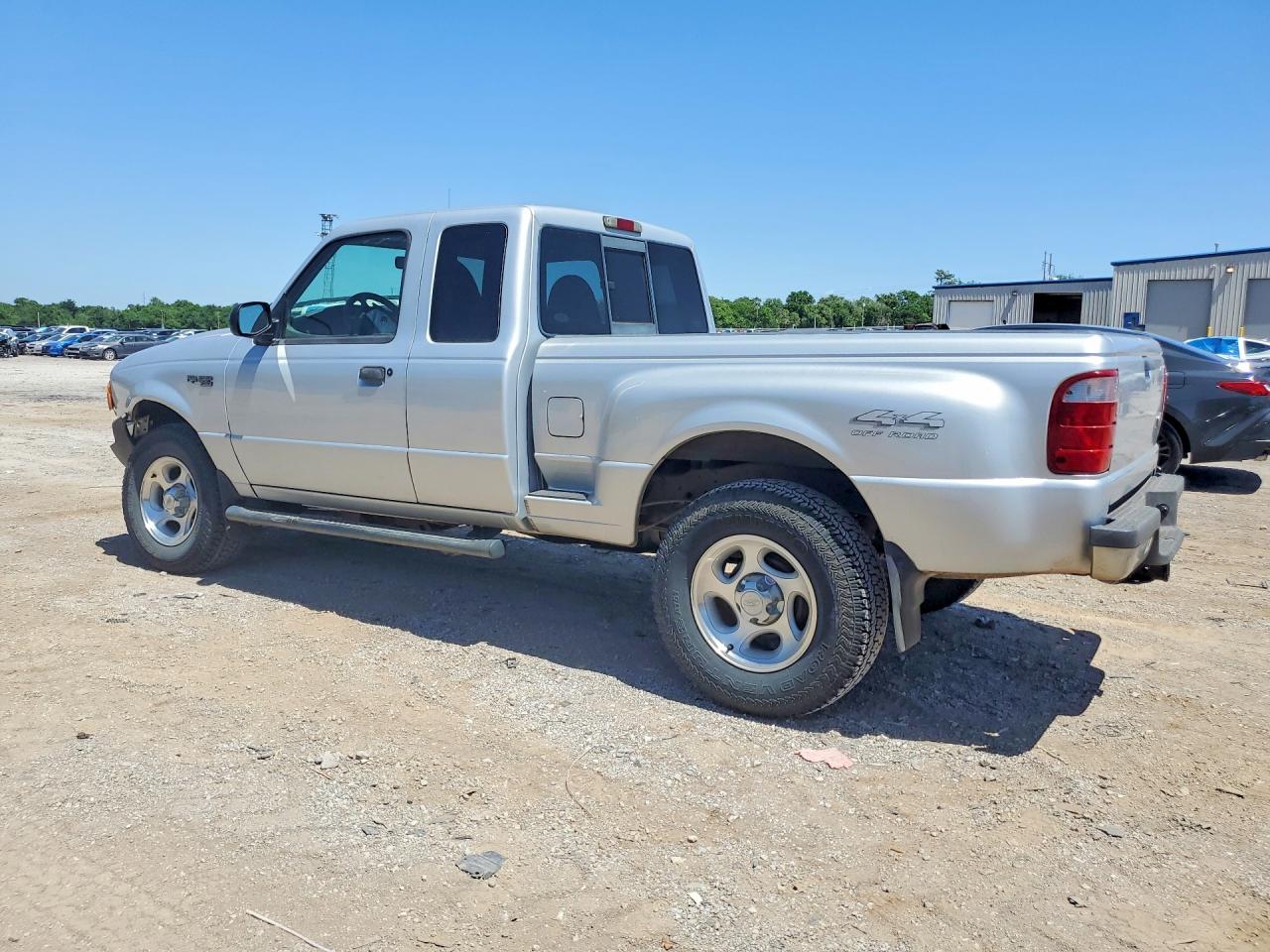 Ford Ranger Super Cab