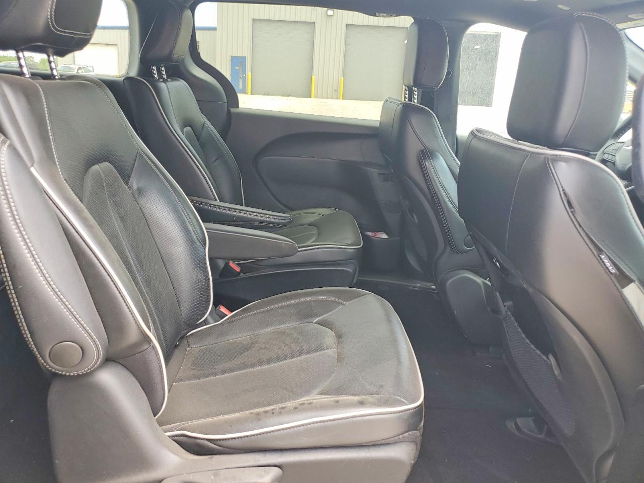 Chrysler Pacifica Hybrid Limited