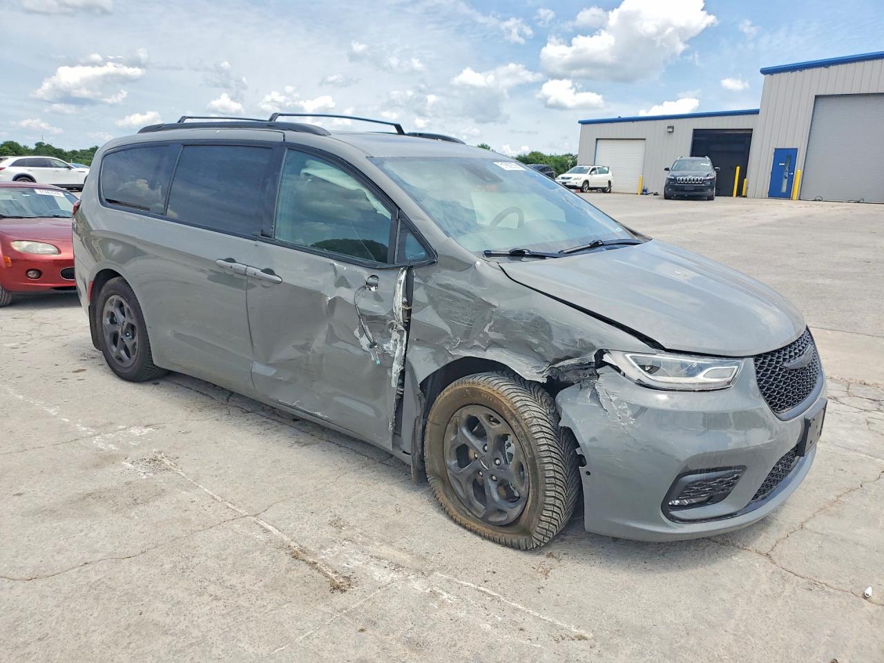 Chrysler Pacifica Hybrid Limited