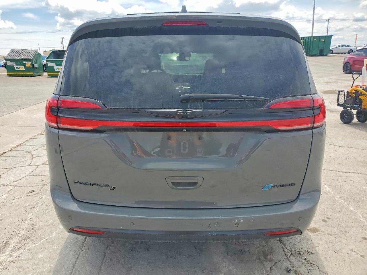 Chrysler Pacifica Hybrid Limited