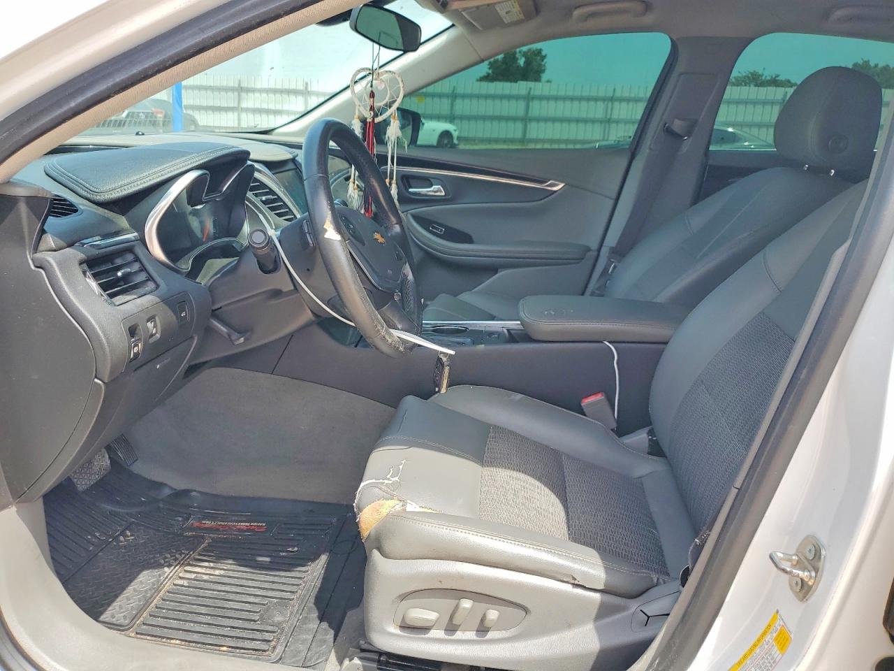 Chevrolet Impala Lt