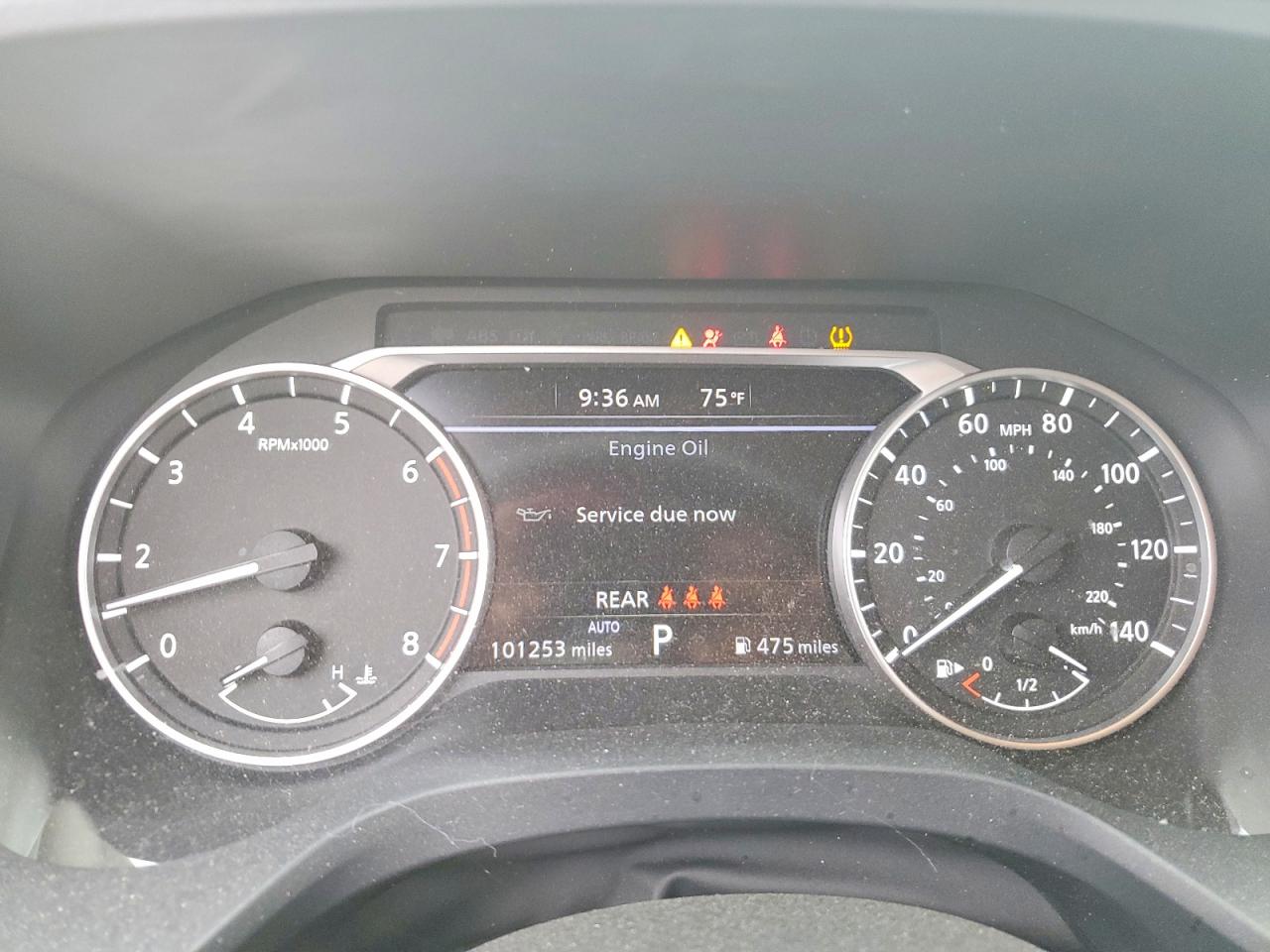Nissan Rogue S
