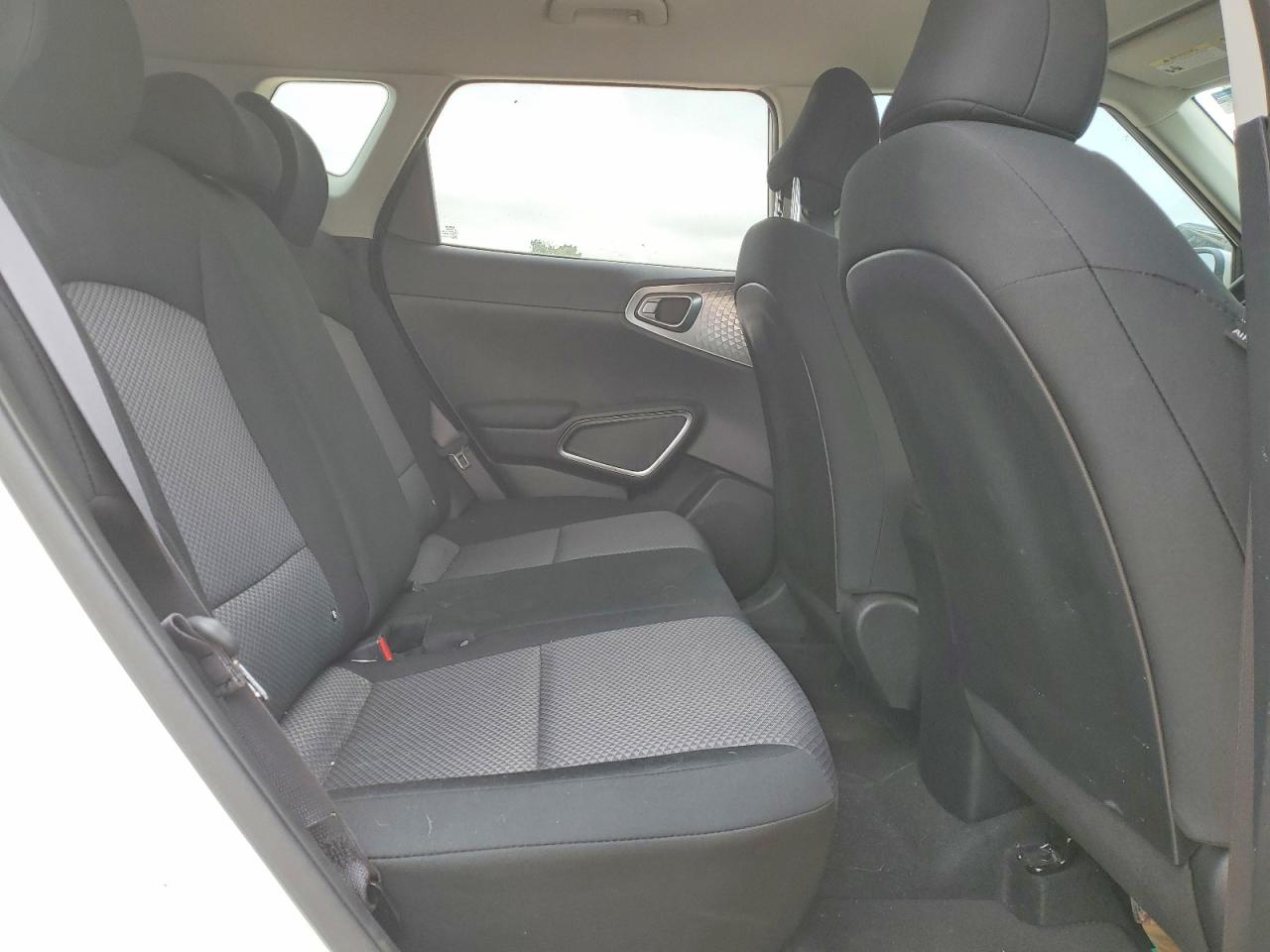 Kia Soul Lx