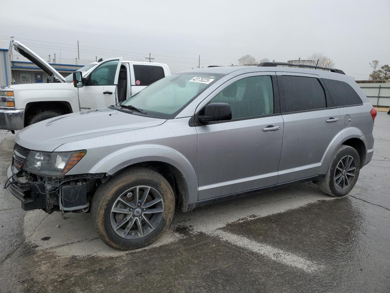Salvage Dodge Journey Image