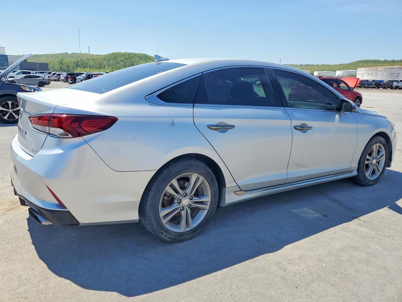 Hyundai SONATA Sport