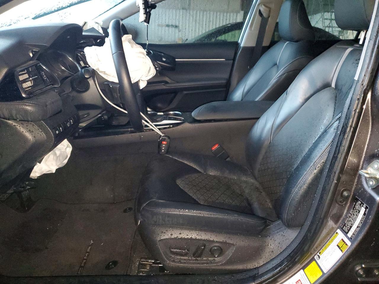 Toyota Camry Xse
