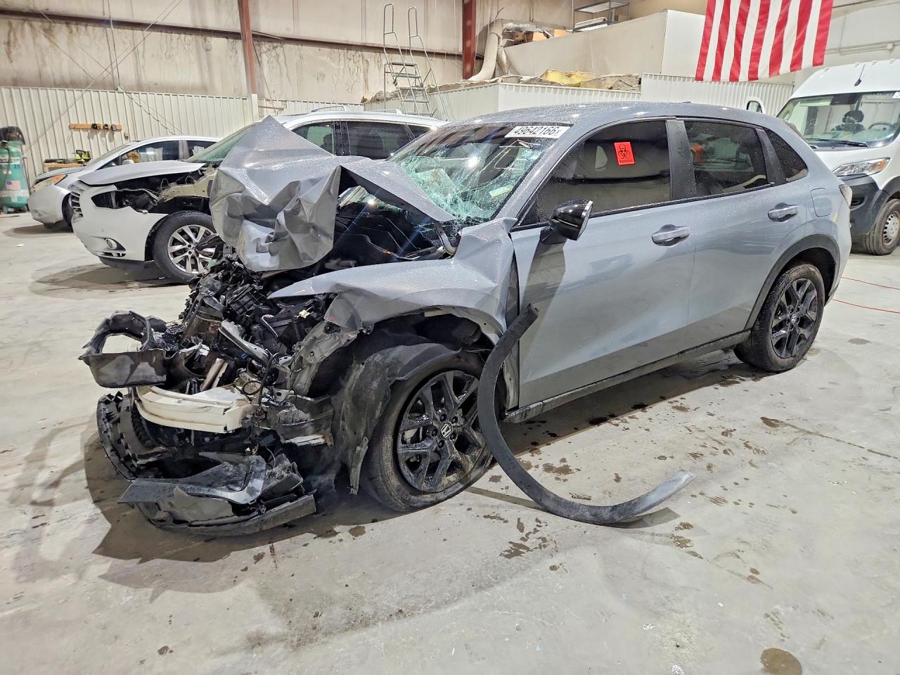 Salvage Honda HR-V Image