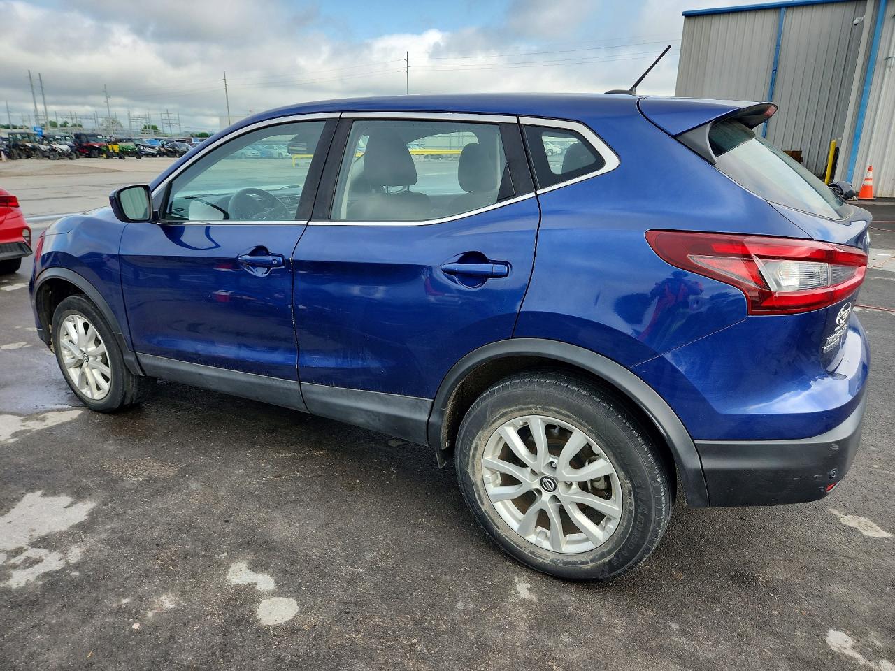 Nissan Rogue S