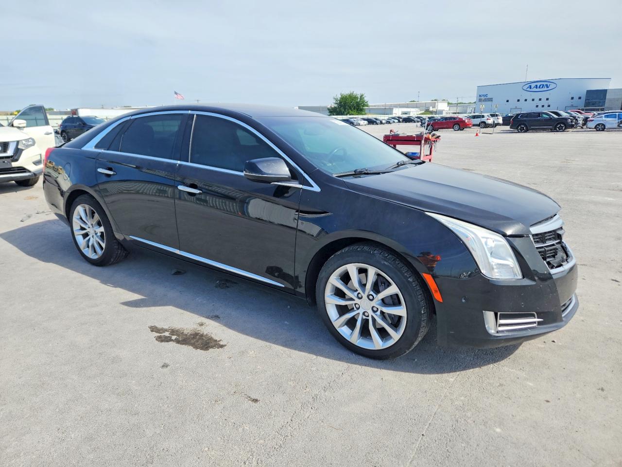 Cadillac XTS Luxury Collection