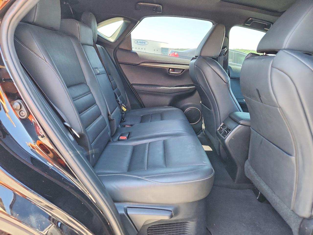 Lexus NX 200t