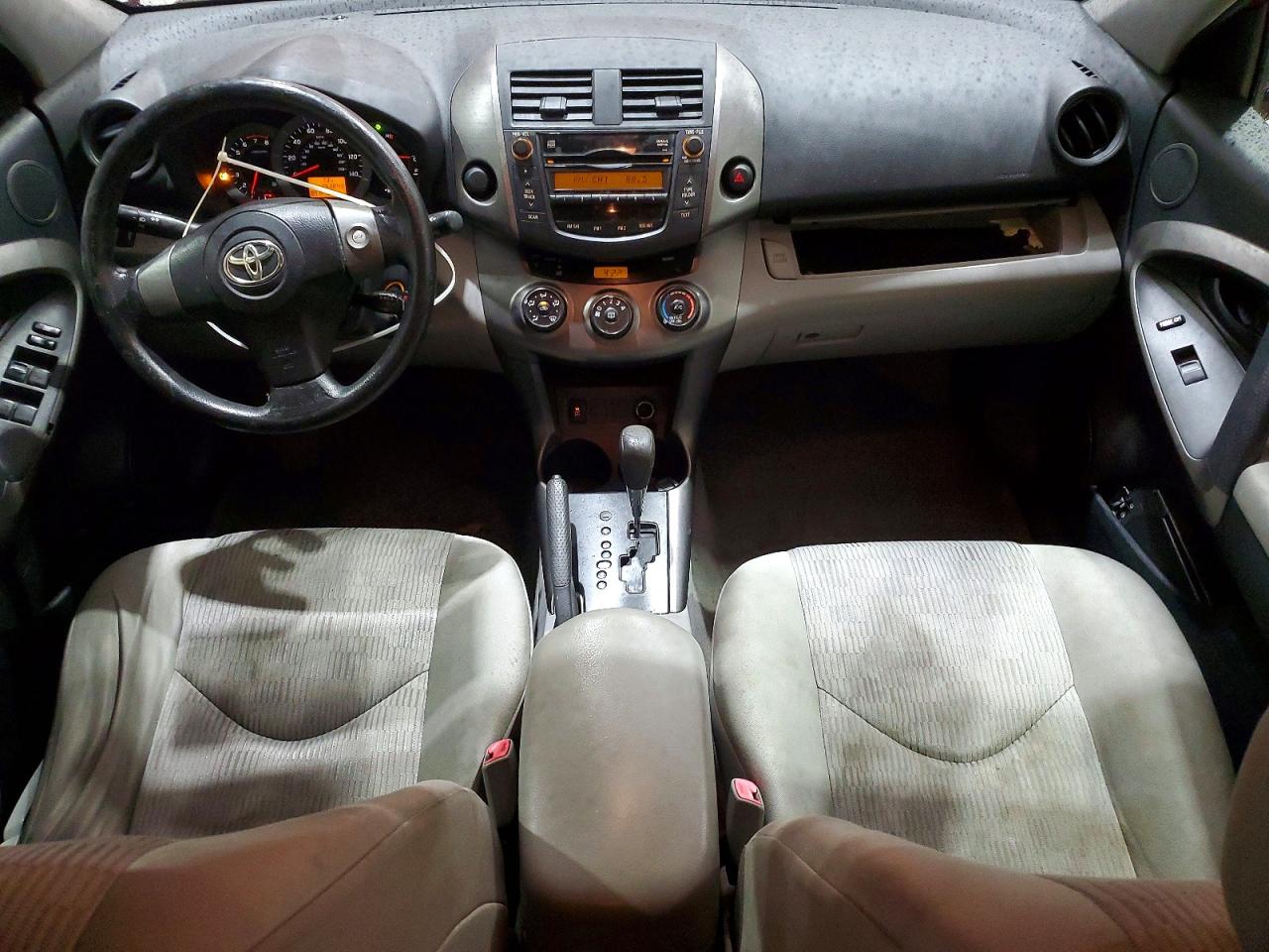 Toyota RAV4 Base