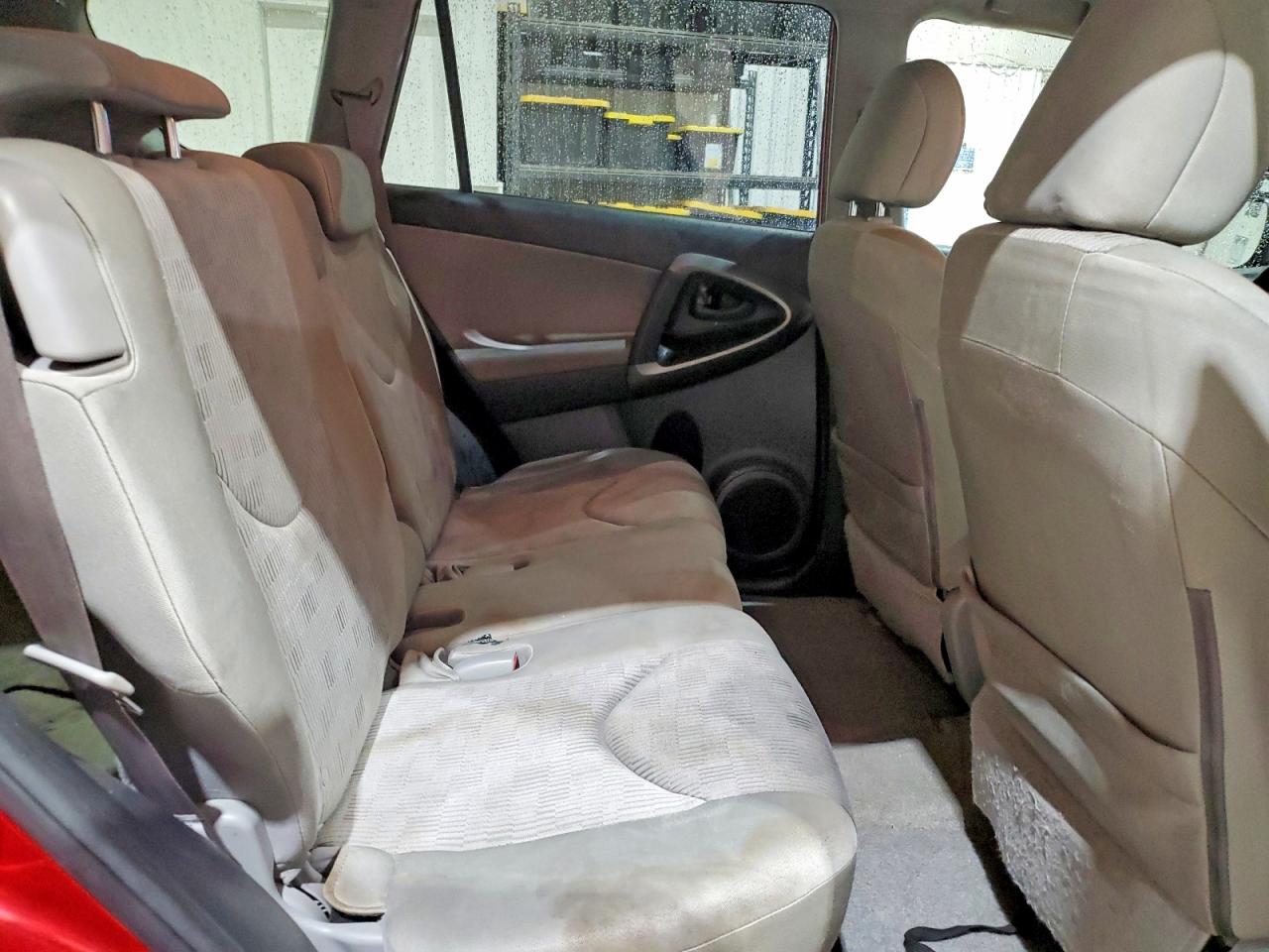 Toyota RAV4 Base