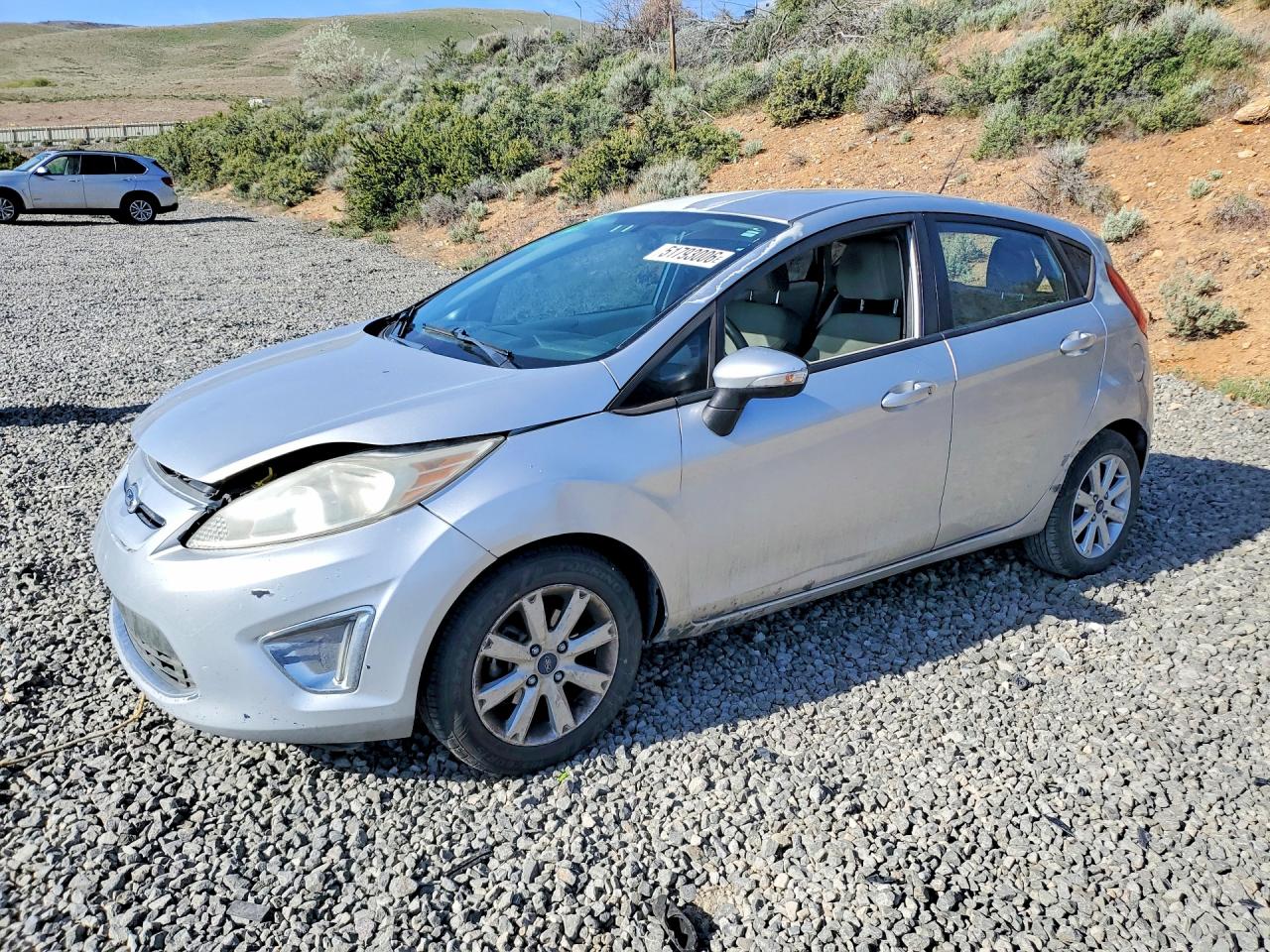 Salvage Ford Fiesta Image