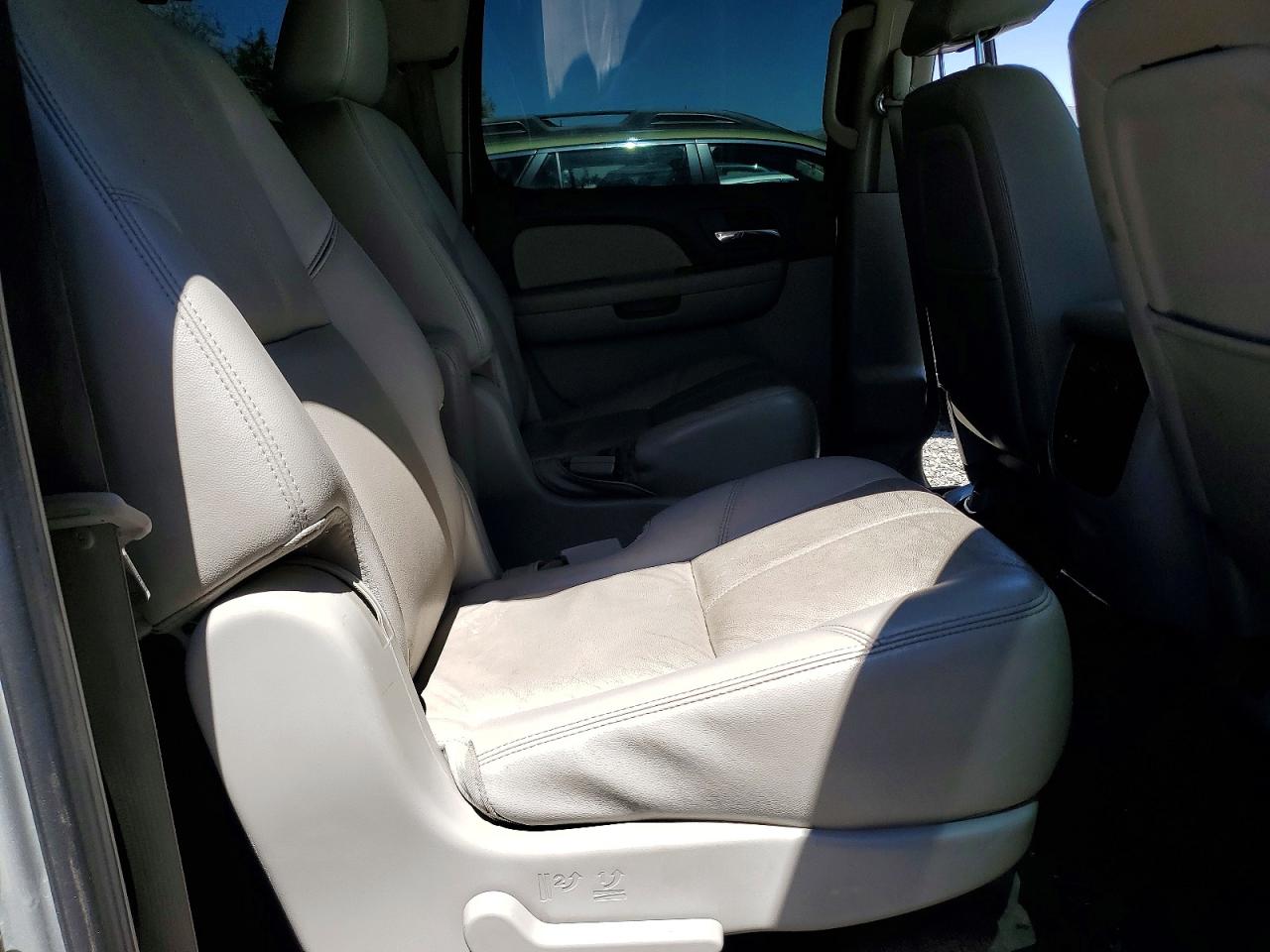 Chevrolet Suburban K1500 Lt