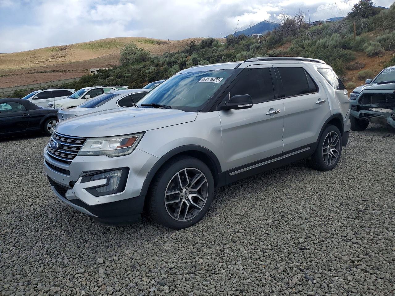 Salvage Ford Explorer Image