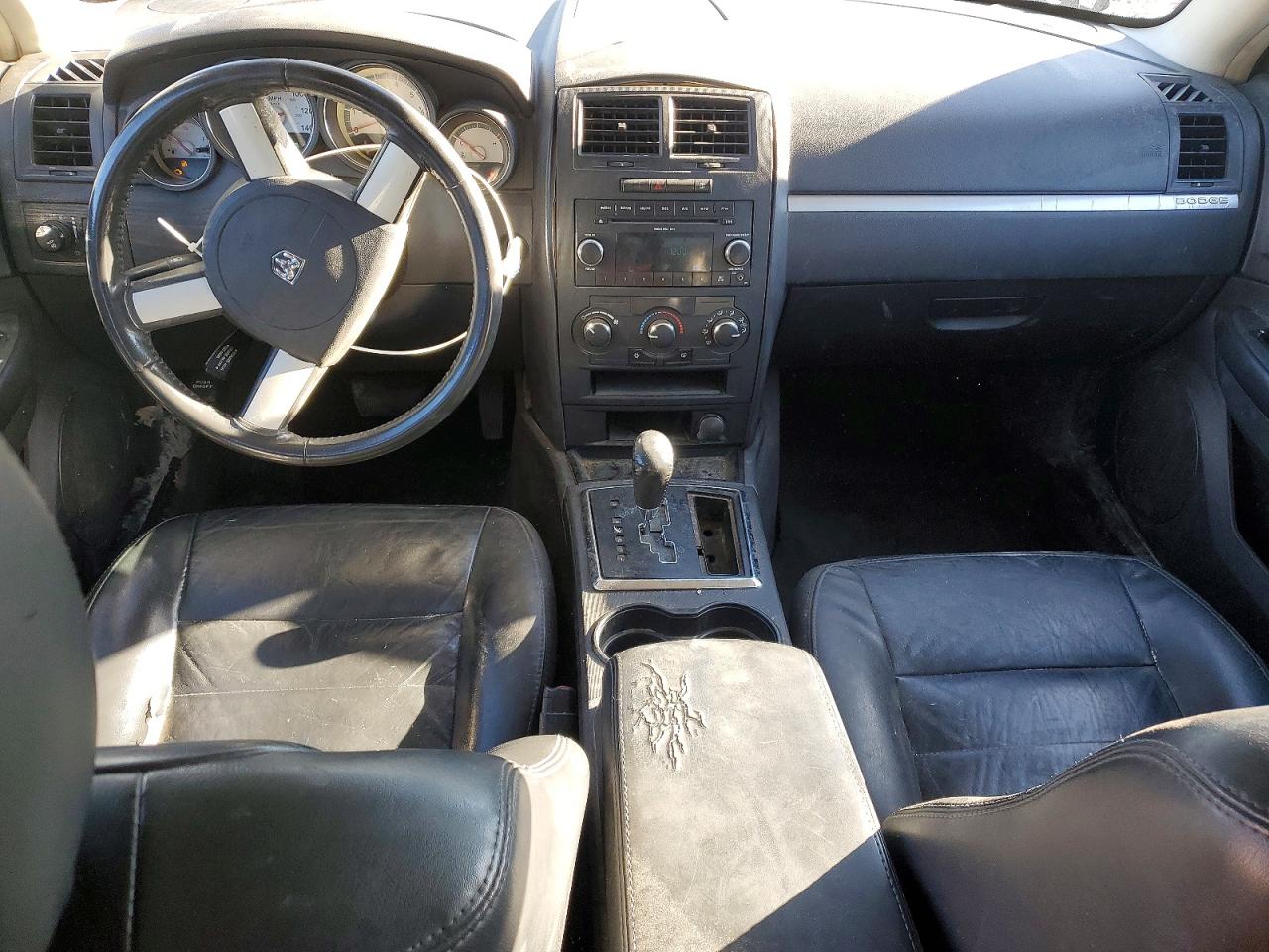 Dodge Charger Sxt