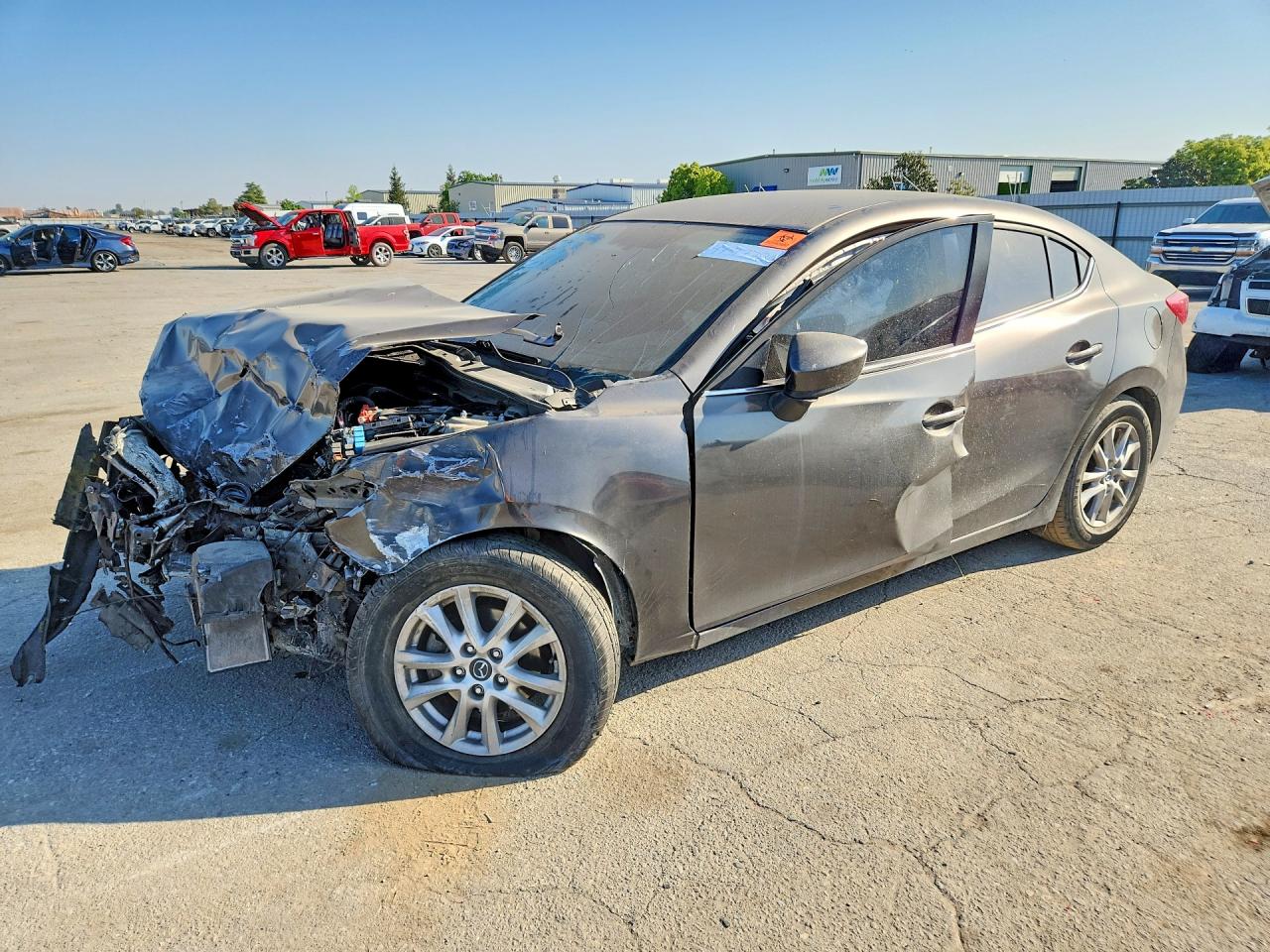 Salvage Mazda 3 Image