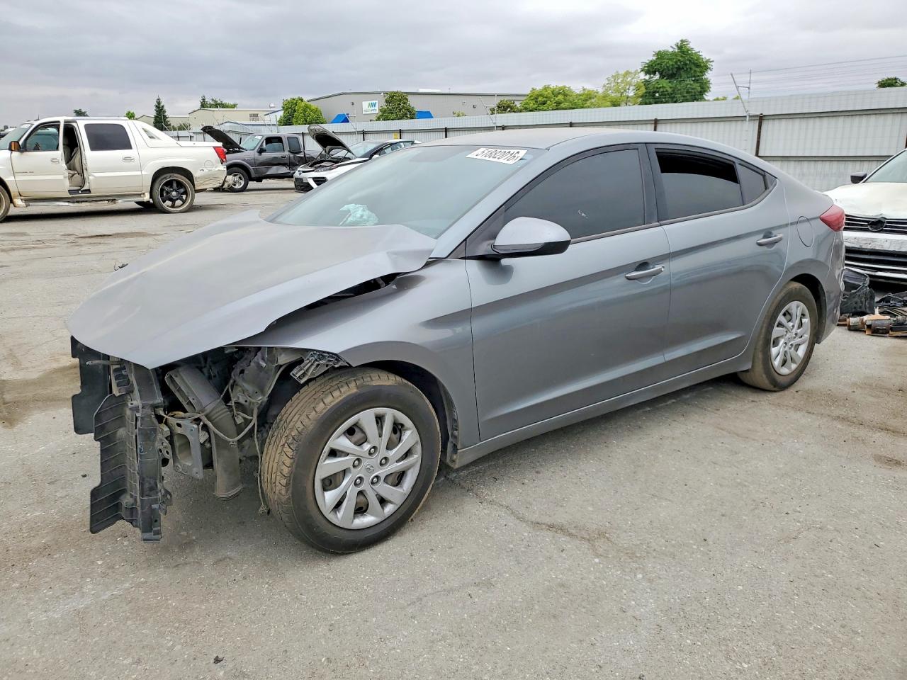 Salvage Hyundai ELANTRA Image