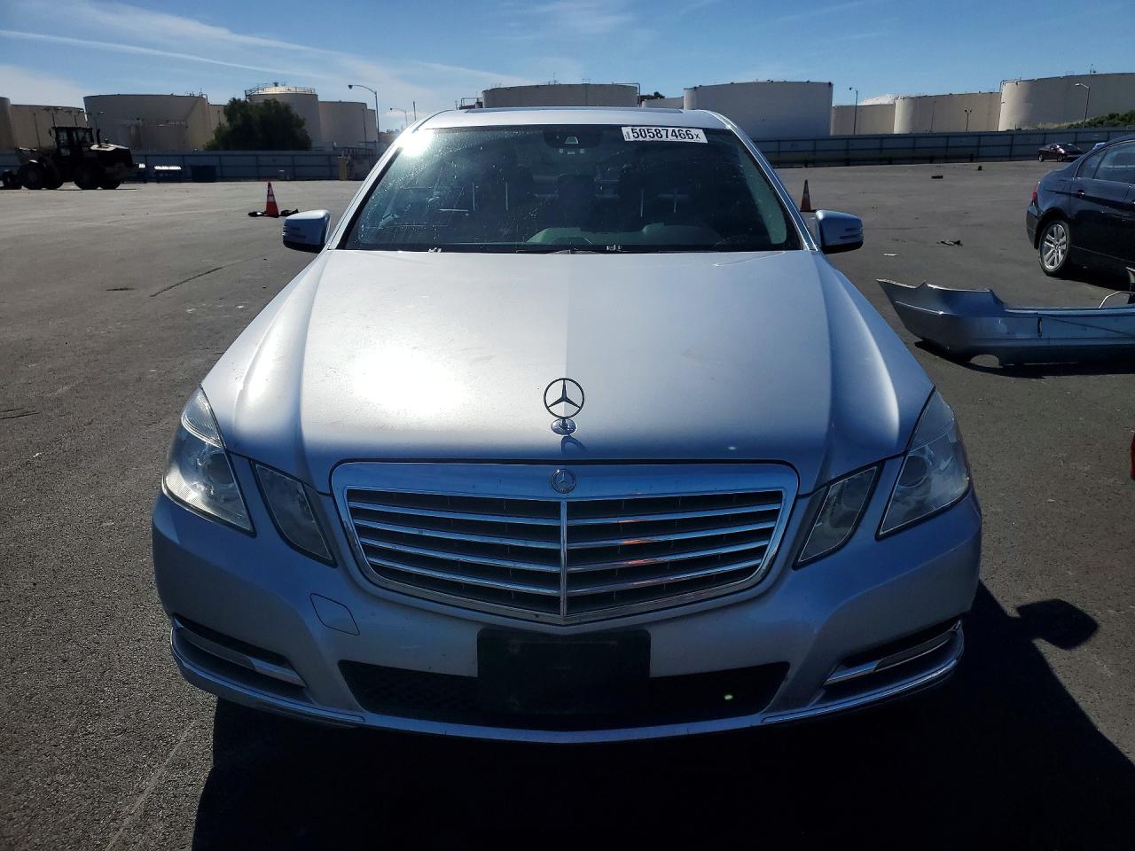 Mercedes-Benz E-Class 350