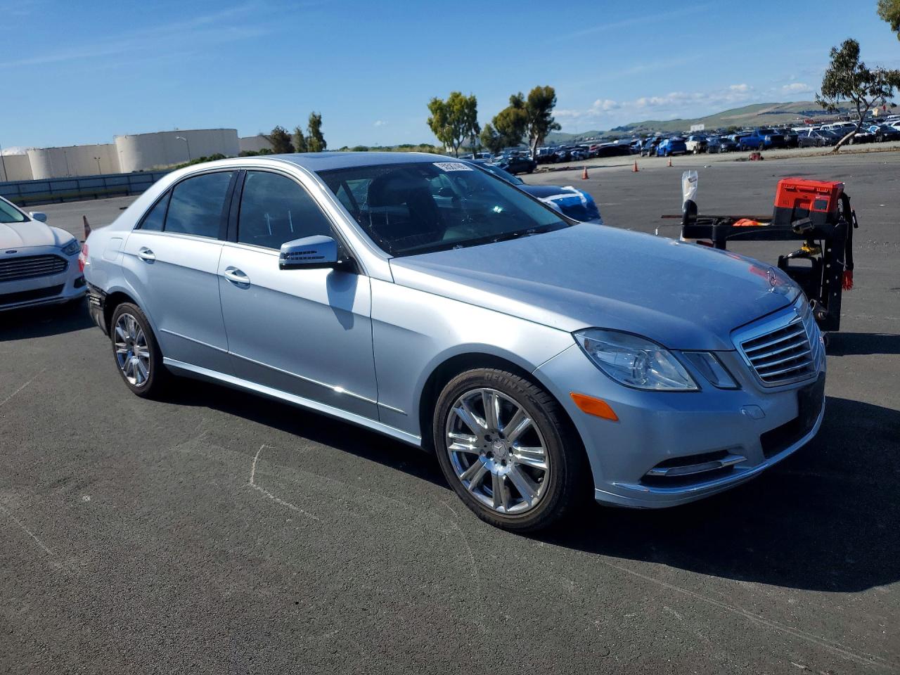 Mercedes-Benz E-Class 350