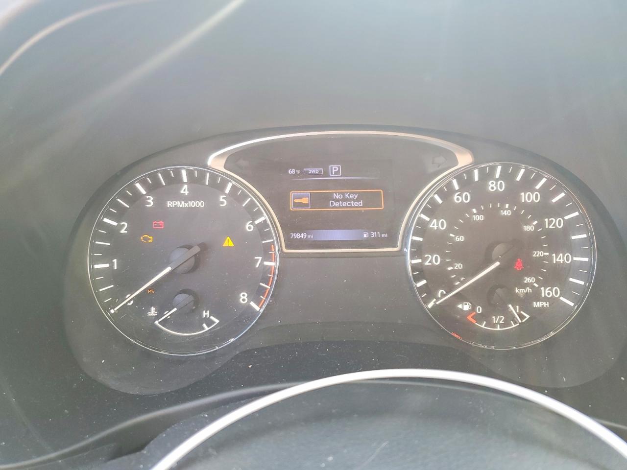 Nissan Pathfinder S