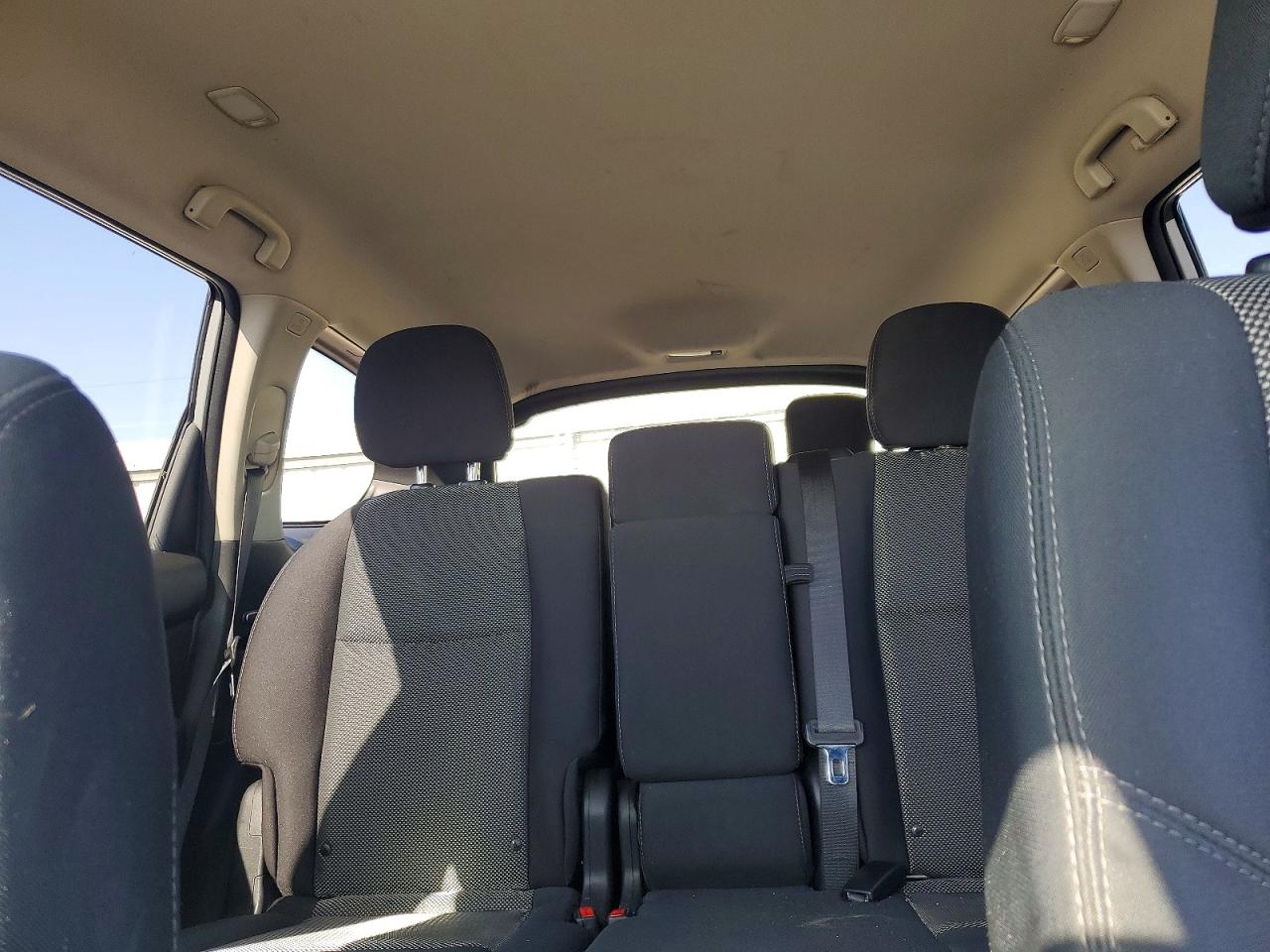 Nissan Pathfinder S