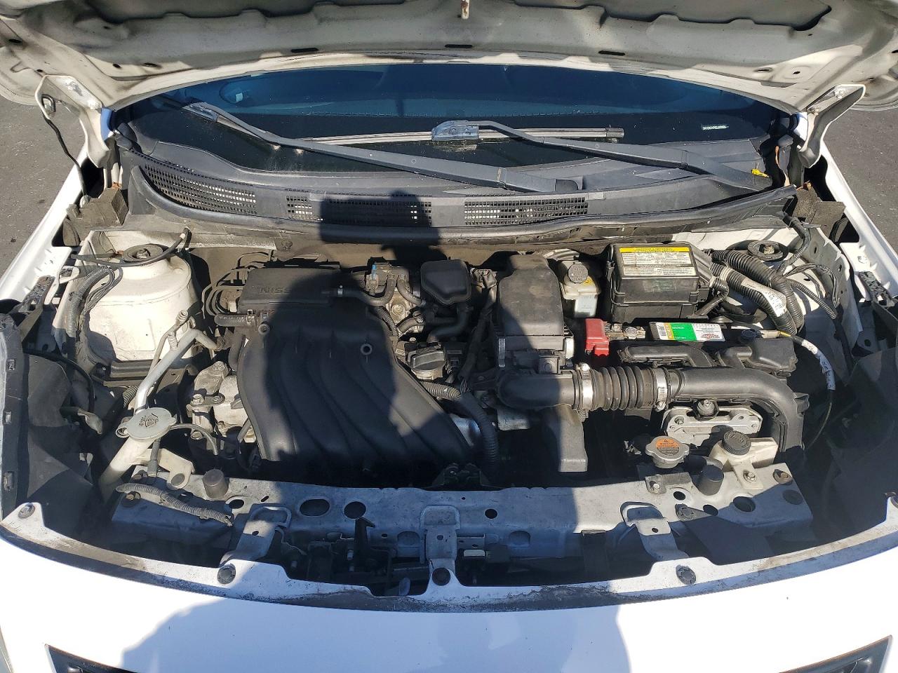 Nissan Versa 1.6 S