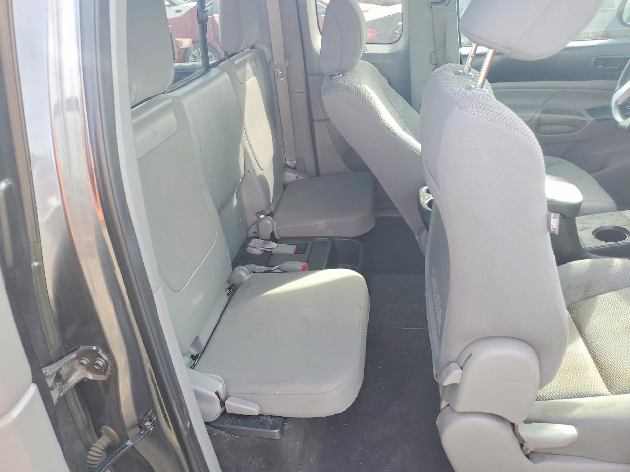 Toyota Tacoma Base