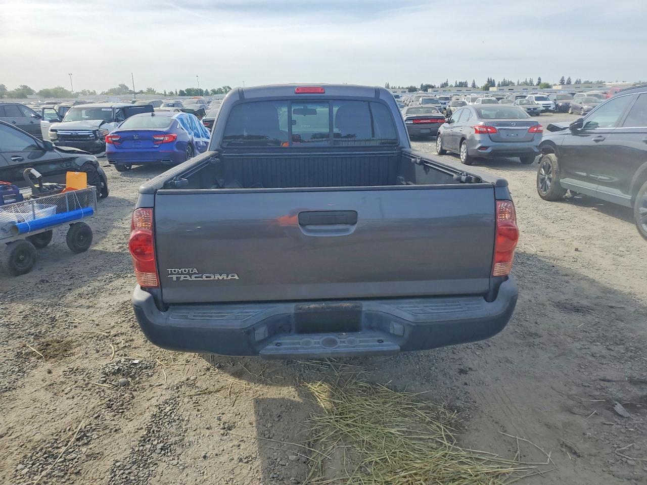 Toyota Tacoma Base
