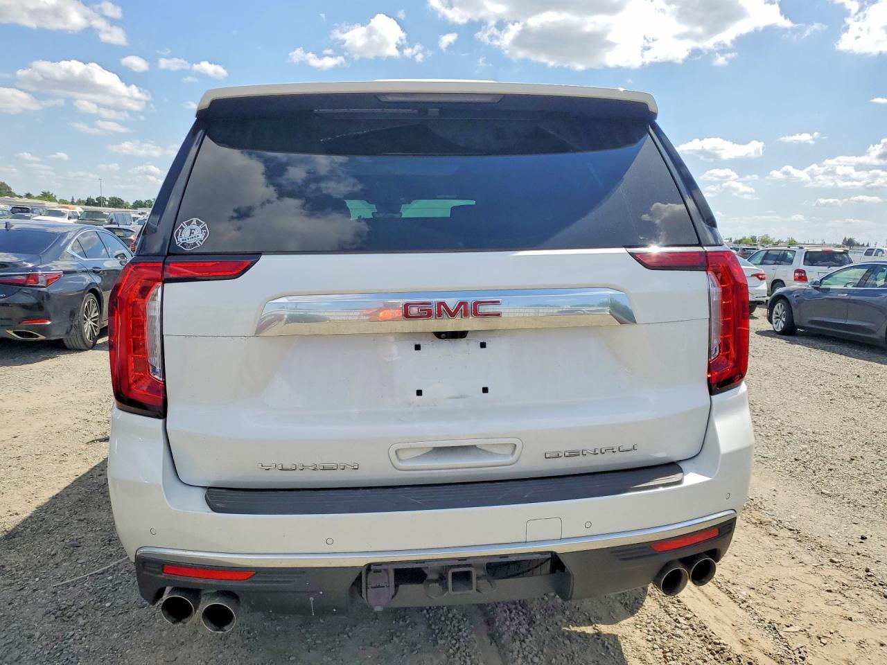 GMC Yukon Denali