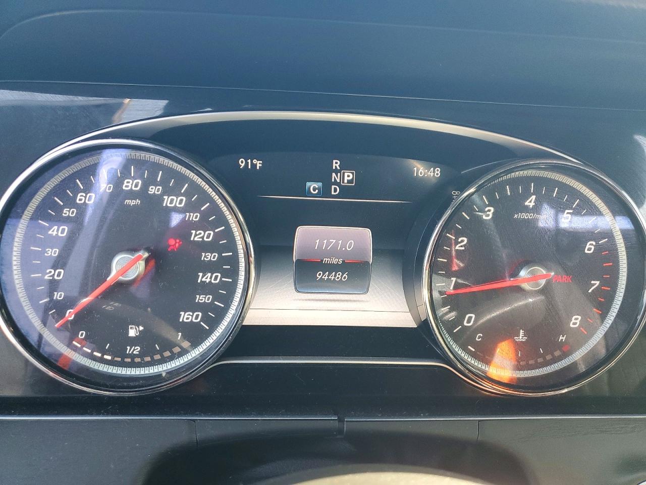 Mercedes-Benz E-Class 300