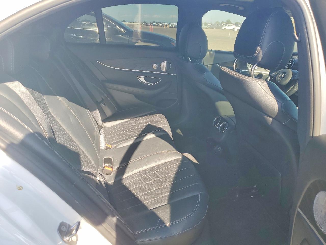 Mercedes-Benz E-Class 300